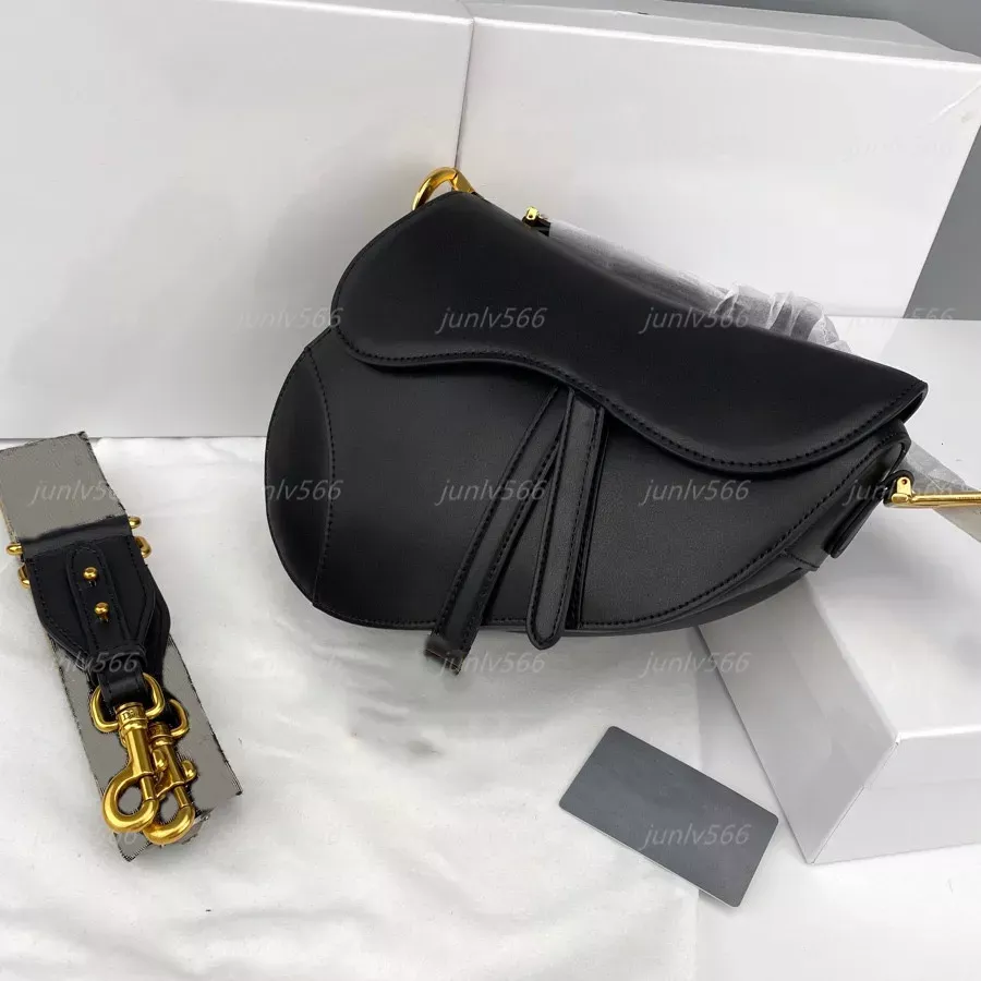 Looking For - Gucci x Adidas mini bag : r/DHgate