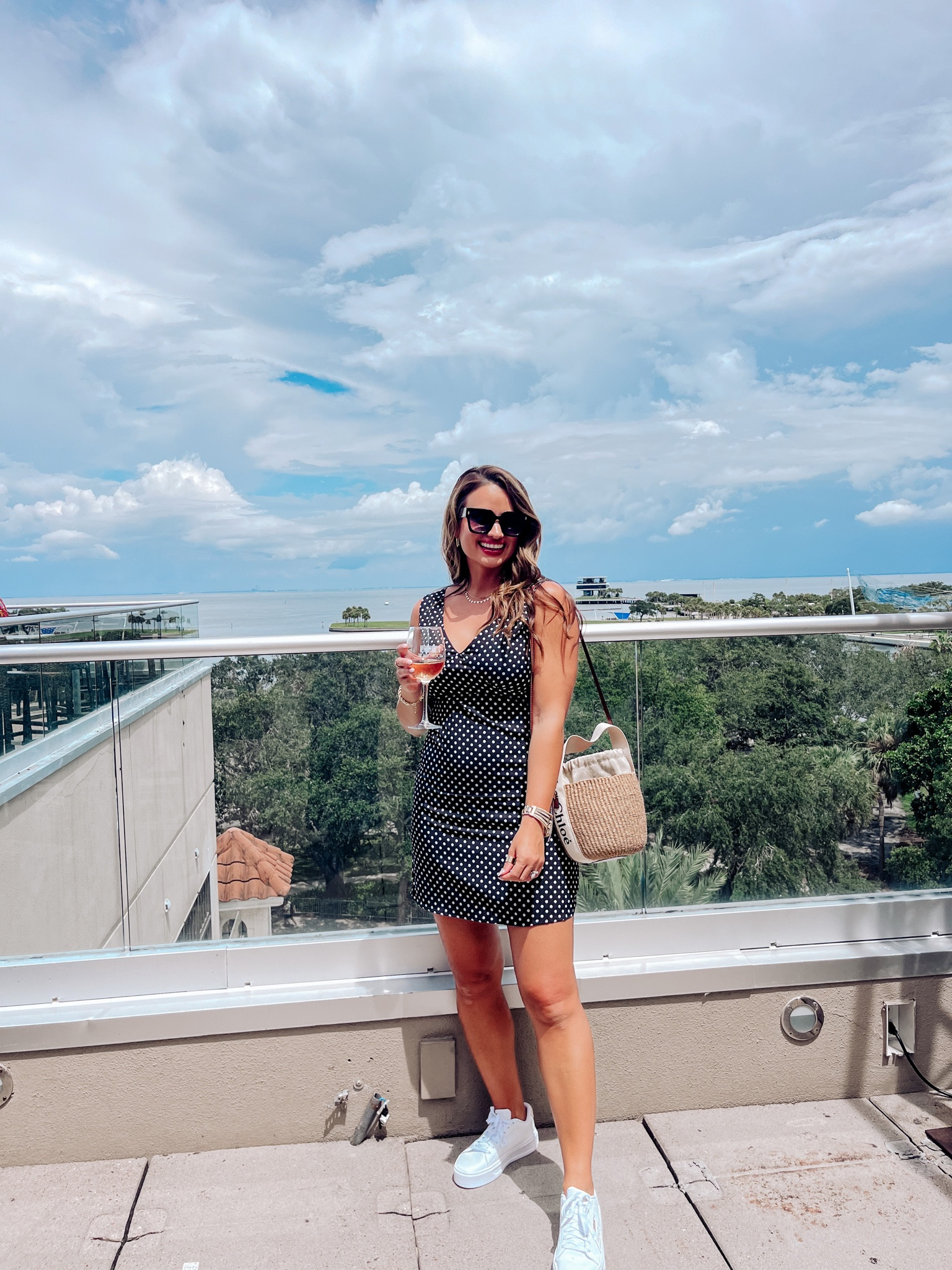 Brunetteduoblog on LTK