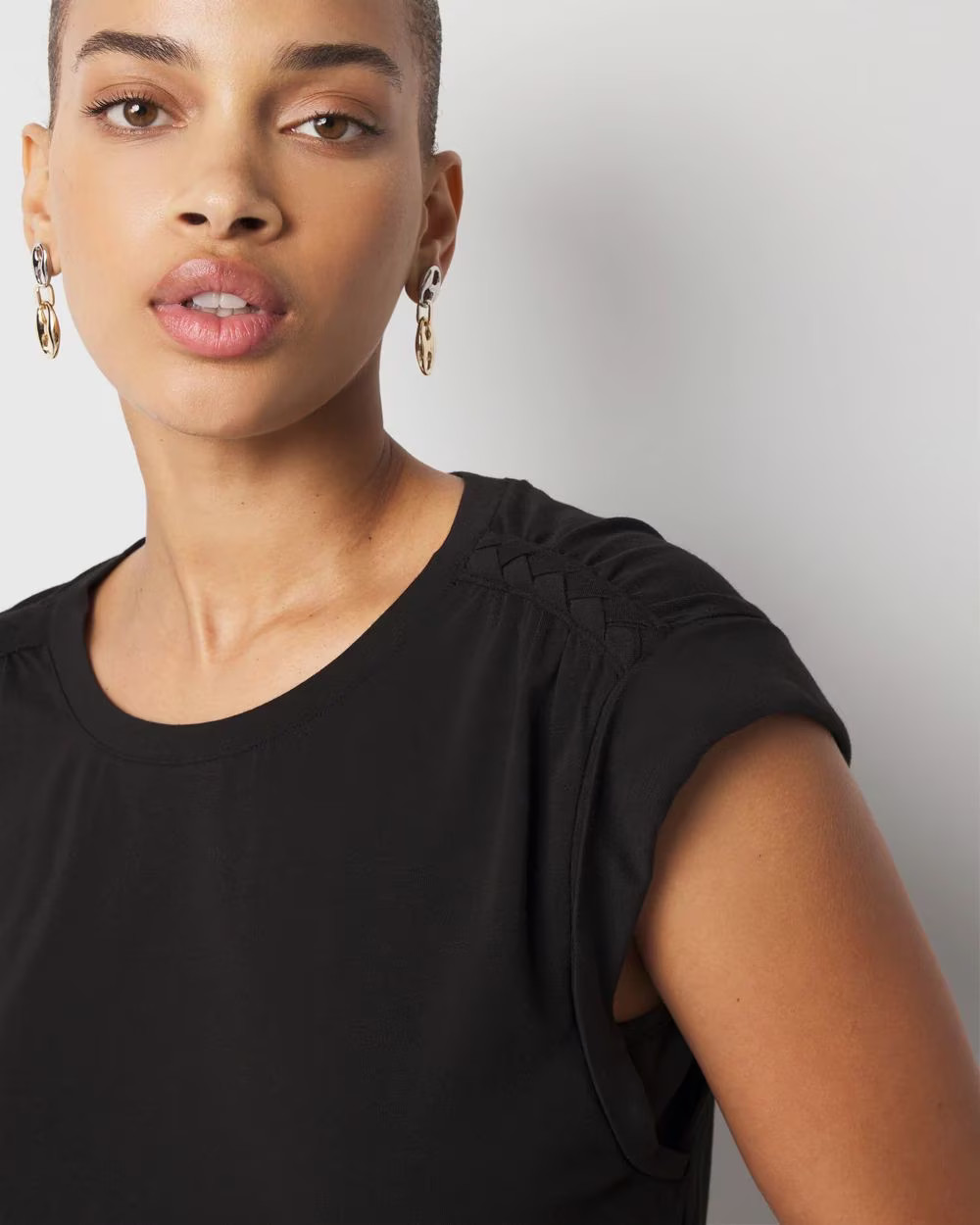 Braided Shoulder Tee | White House Black Market