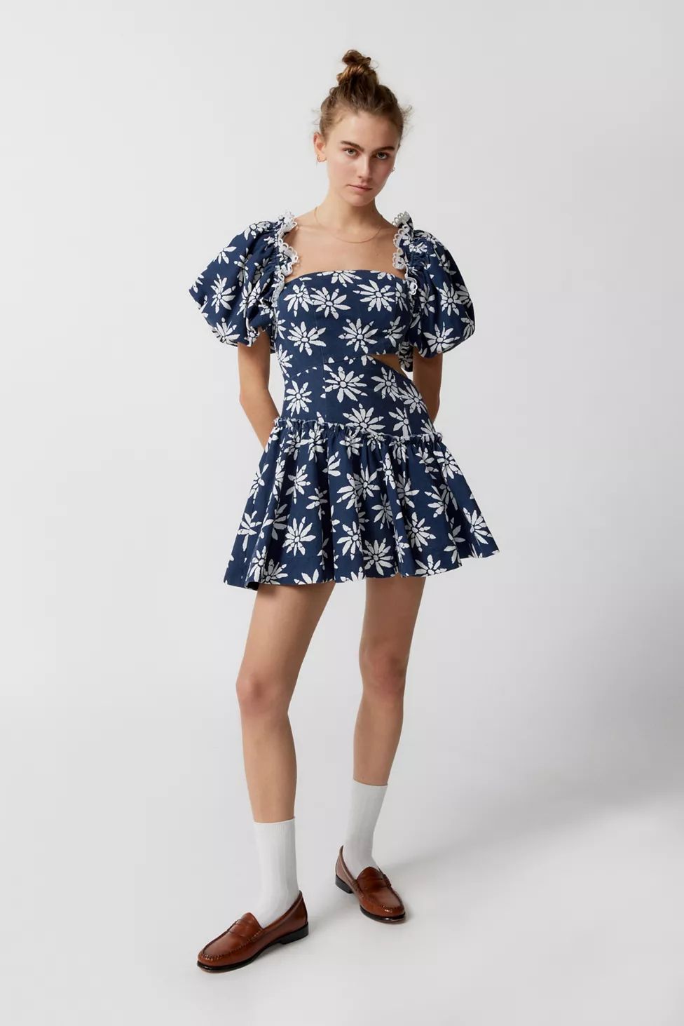 En Saison Catalina Floral Mini Dress | Urban Outfitters (US and RoW)