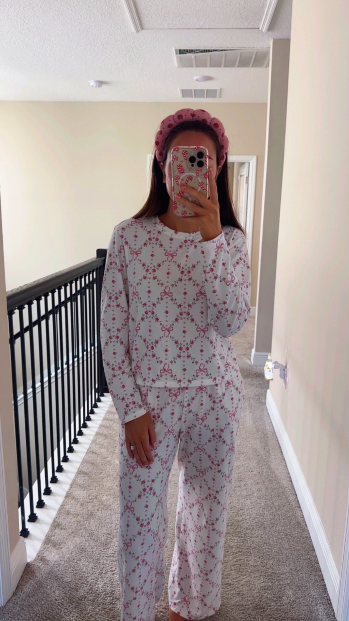 Pink girly bow aesthetic comfy pajamas on sale💖 Hollister finds, cute pjs, girl gift ideas, Christmas pajamas

#LTKHoliday #LTKmorningroutine #LTKGiftGuide