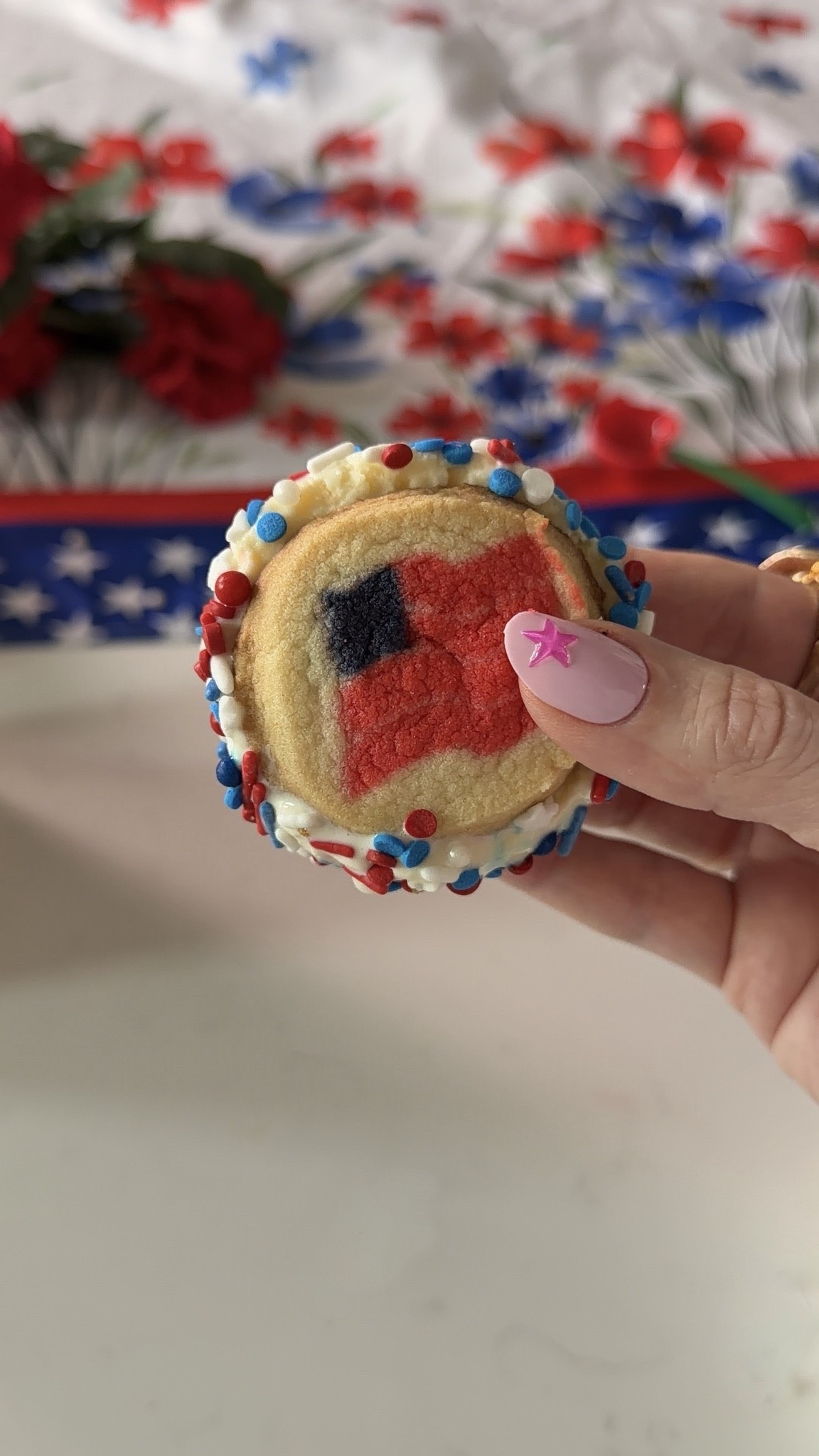 DIY Ice Cream Sandwich

#LTKfoodie