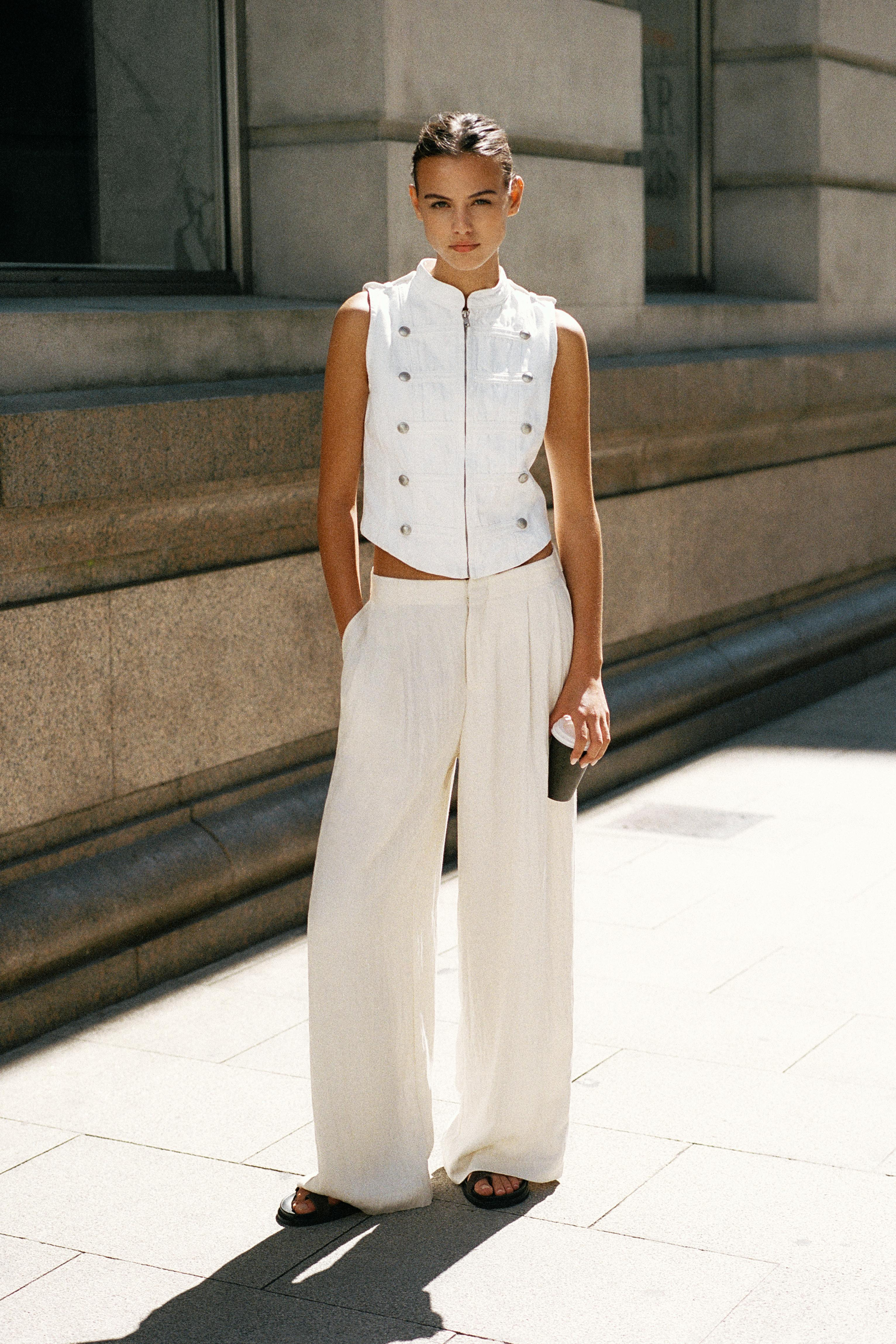 Darted smart trousers | Pull&Bear United Kingdom | PULL and BEAR UK