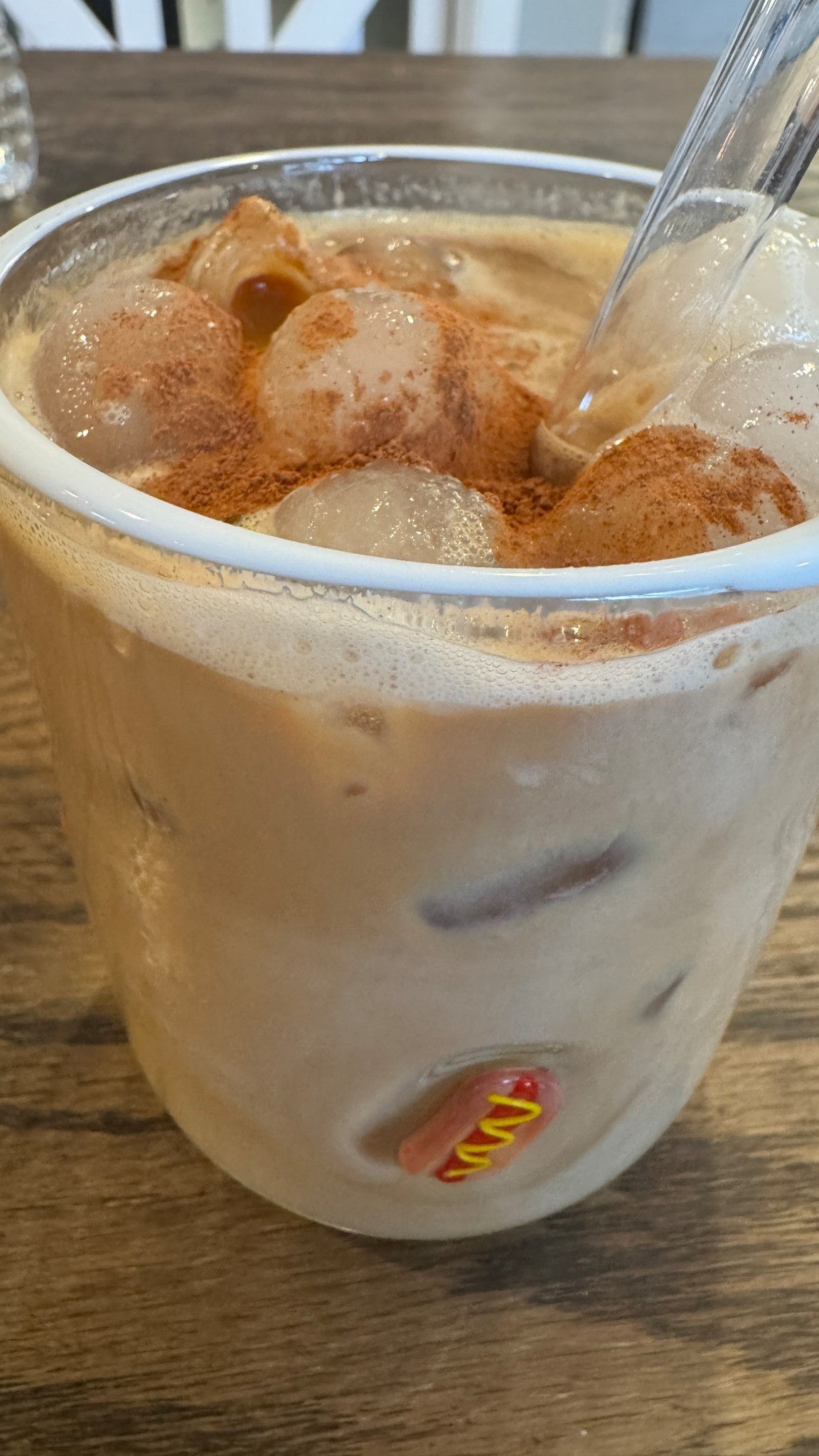 these icon glasses from anthro make every drink taste better 🌭 