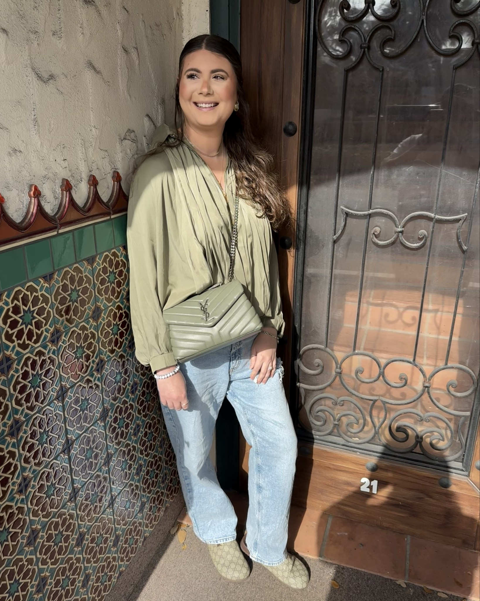 Playing tourist in towns we grew up in🌴🌲🍃

Ormond beach, pines and palms, beauty of nature, outfit of the day, Ysl bag, quilted crossbody bag, Gucci slides, David yurman, straight leg jeans, oversized blouse, Zara lookalike from Amazon, Amazon fashion, Amazon style 

#LTKSeasonal #LTKdayinmylife #LTKootd