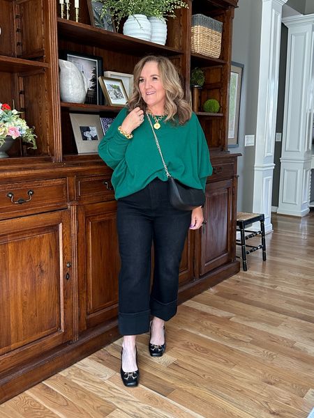 Batwing cashmere sweater. Wearing a size M/L and it’s roomy!!! Prob up to a size 16/18 
Jeans are straight leg. I cuffed them for an updated on trend look. Wearing size 32 
Shoes are a sling back pump. Love the buckle! 

#LTKSeasonal #LTKworkwear #LTKfindsunder100