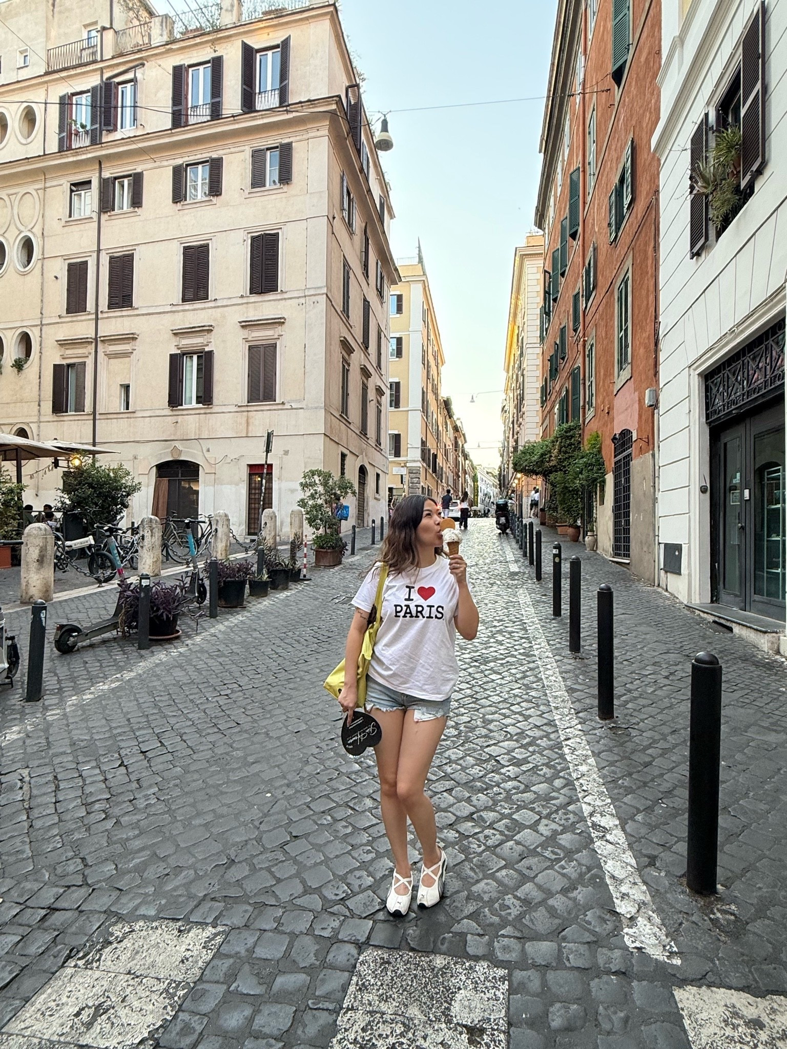 Buongiorno 🇮🇹 Gelato moment

#LTKPetite #LTKTravel #LTKootd
