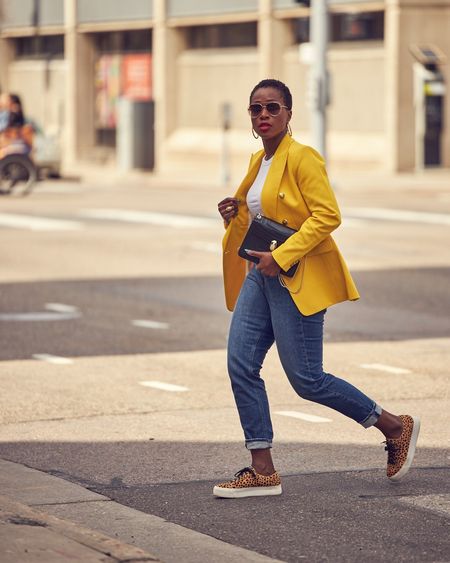 A Spring/Summer casual denim outfit featuring a colorful blazer 💛 Gap jeans, Levi's jeans, Banana Republic, Abercrombie, Nordstrom, Denim Style, Smart Casual, Street Fashion, Elevated Casual, Weekend Style

#LTKOver40 #LTKStyleTip #LTKMidsize