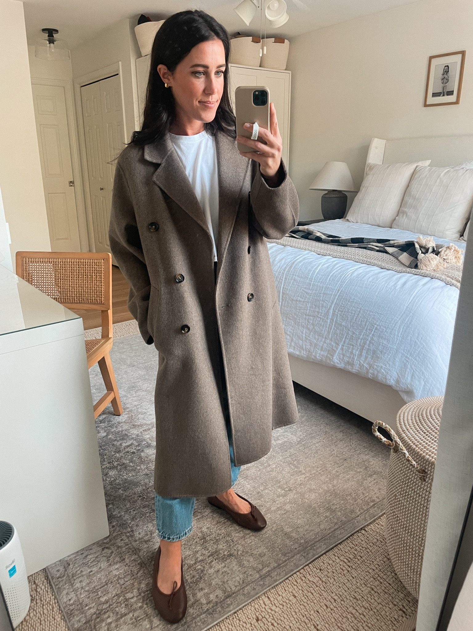 Mango Black Friday
Coat small

#LTKSeasonal #LTKHoliday #LTKCyberWeek