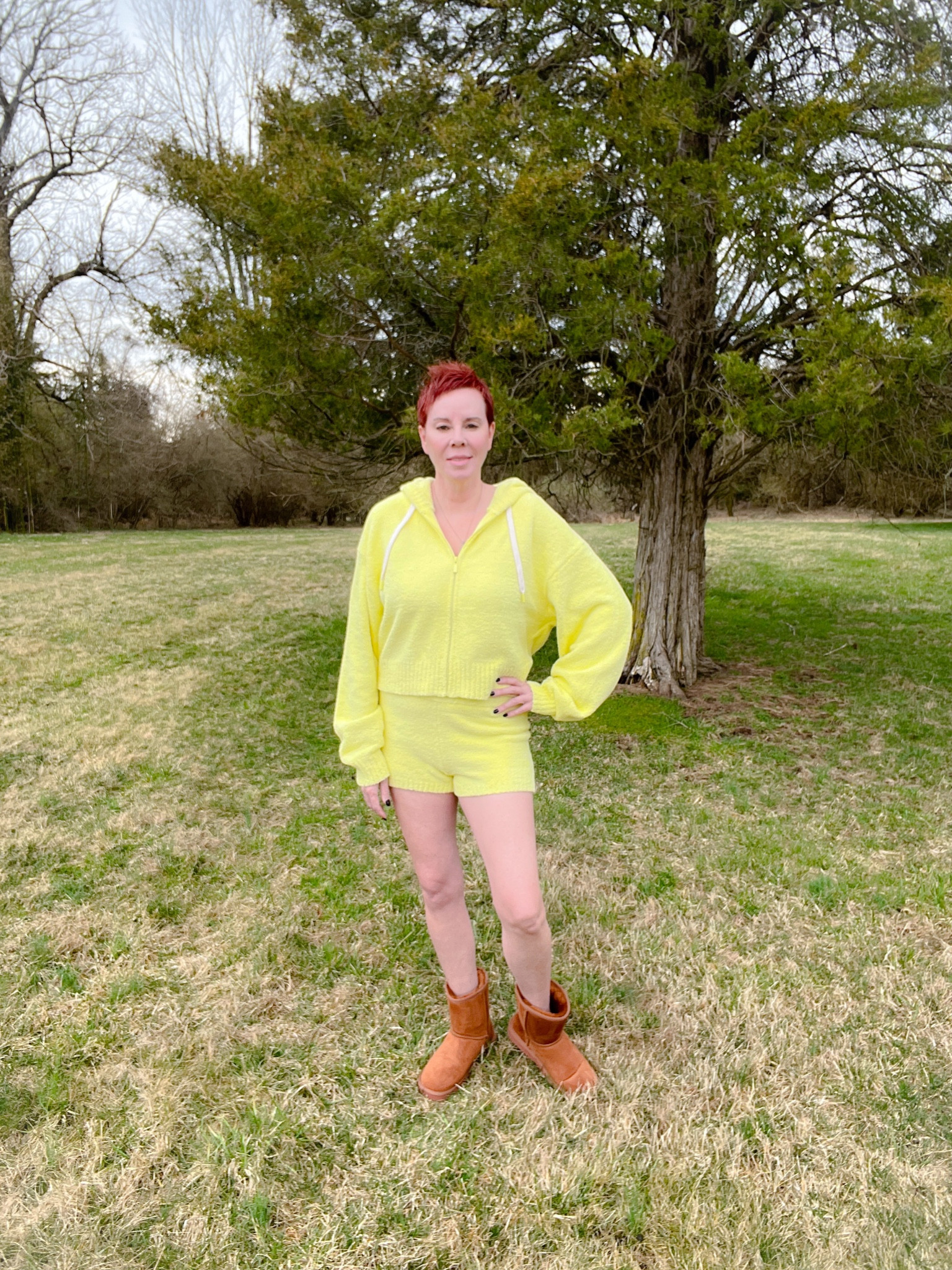 Ugg loungewear 
Casual look 
Spring 2023 
