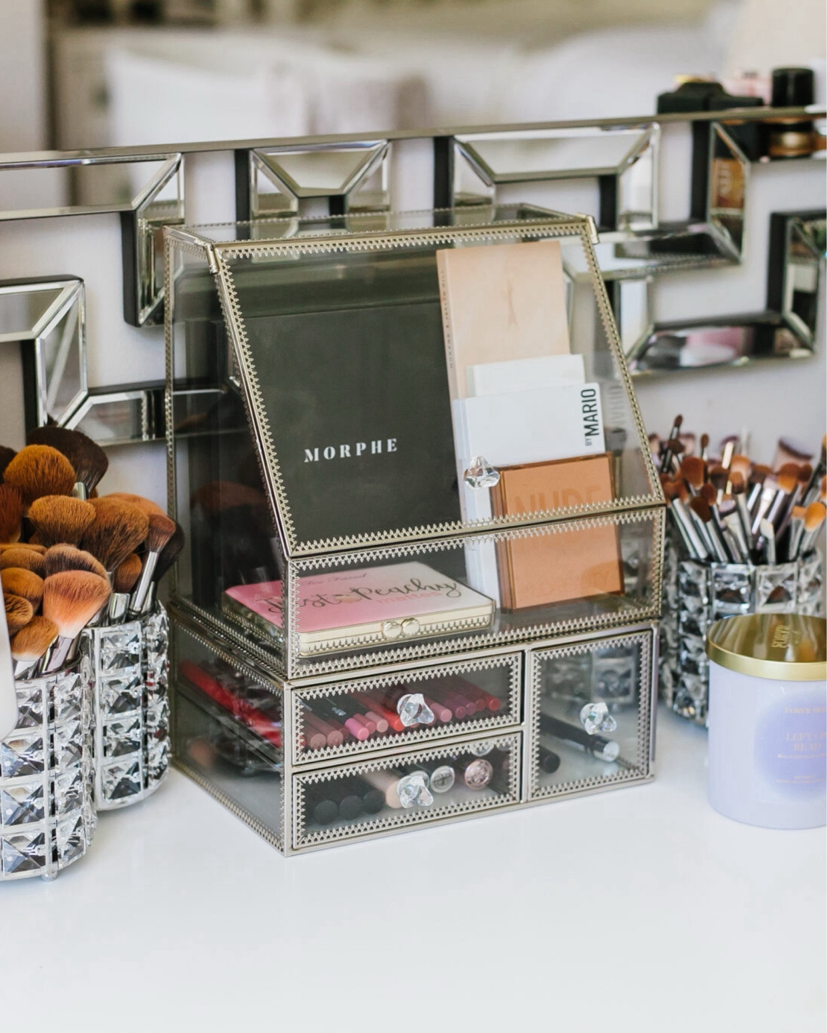 Makeup Organization And Storage ✨

makeup organization // makeup organizer // makeup brushes // makeup vanity // makeup storage // vanity table

#LTKFindsUnder100 #LTKBeauty #LTKFindsUnder50