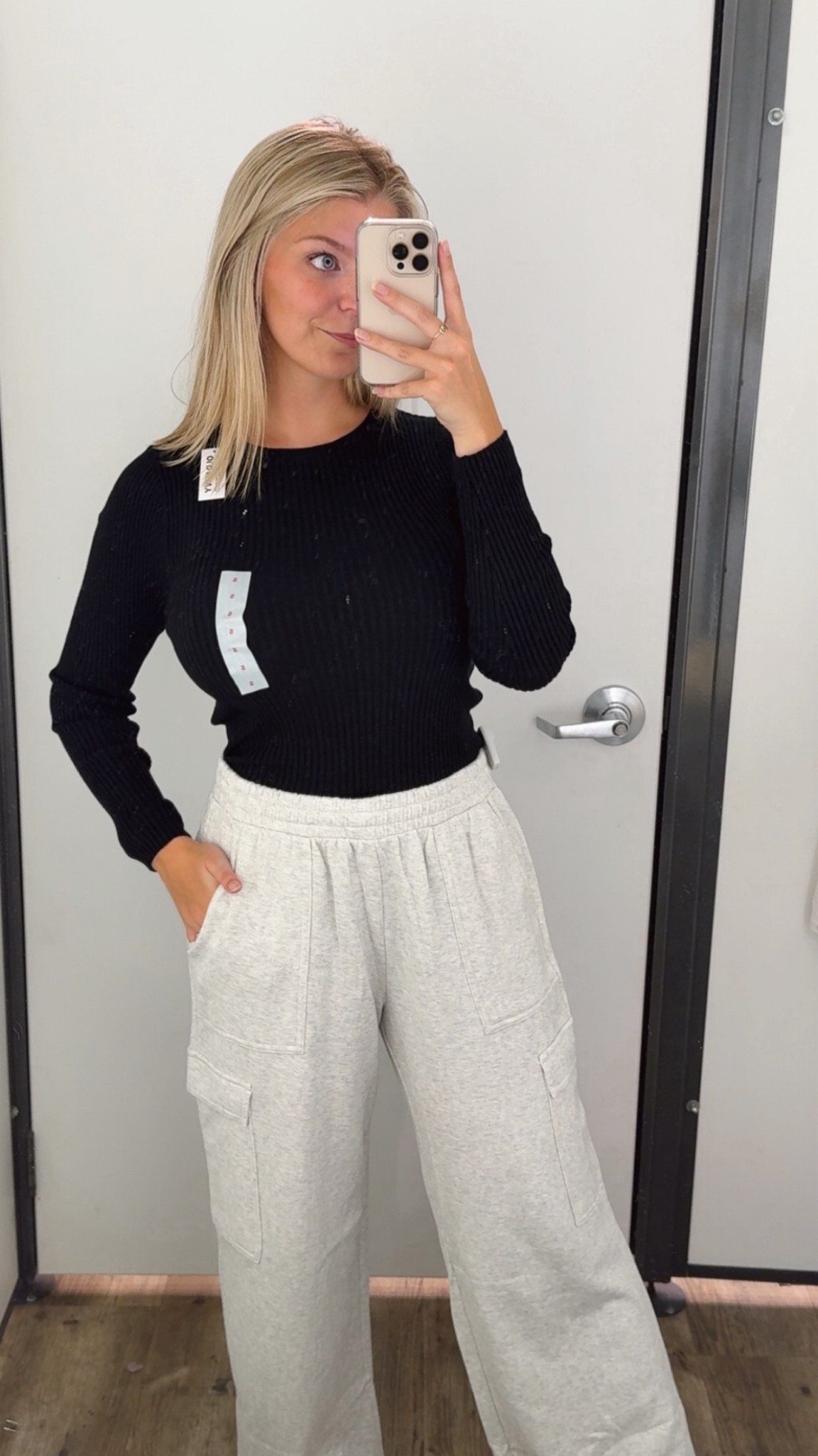 These sweatpants came home with me SO quickly. Comfy + cute 🤍

#LTKSeasonal #LTKOver40 #LTKFallSale