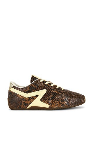 Rag & Bone Retro Runner Slim Ultra Sneaker in Brown. - size 37.5 | Revolve Clothing (Global)