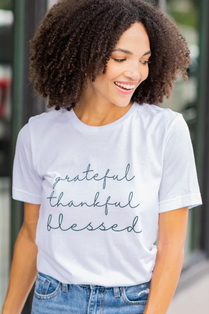 Always Give Thanks White Graphic Tee | The Mint Julep Boutique