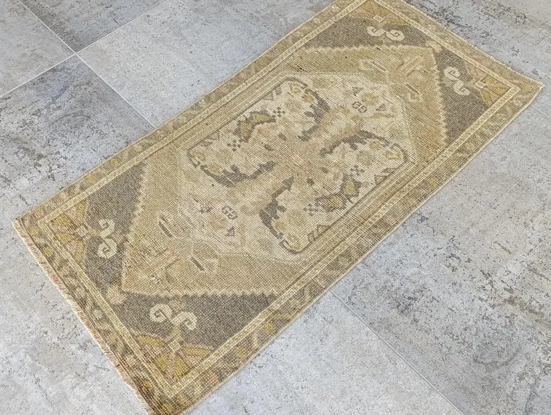Vintage Turkish Small Rug 1.7x3.2 Ft, Mini Anatolian Rug, Neutral Distressed Geometric Rug, Handw... | Etsy (Global)
