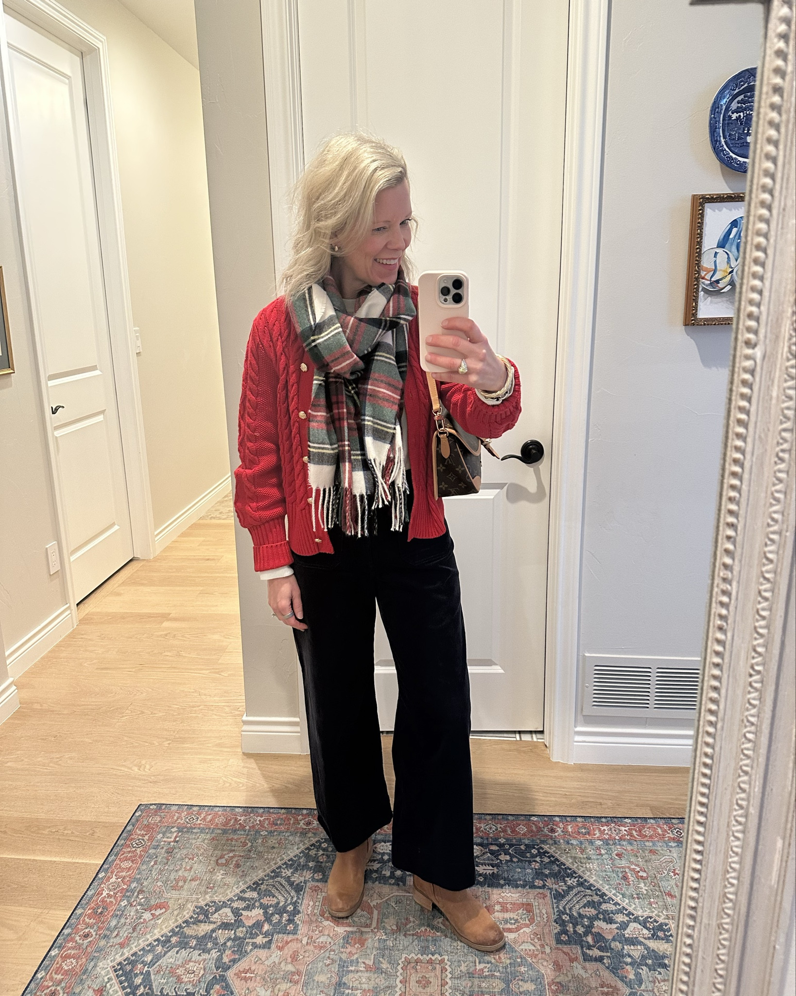 My OOTD! ♥️

#LTKSeasonal #LTKHoliday #LTKdayinmylife