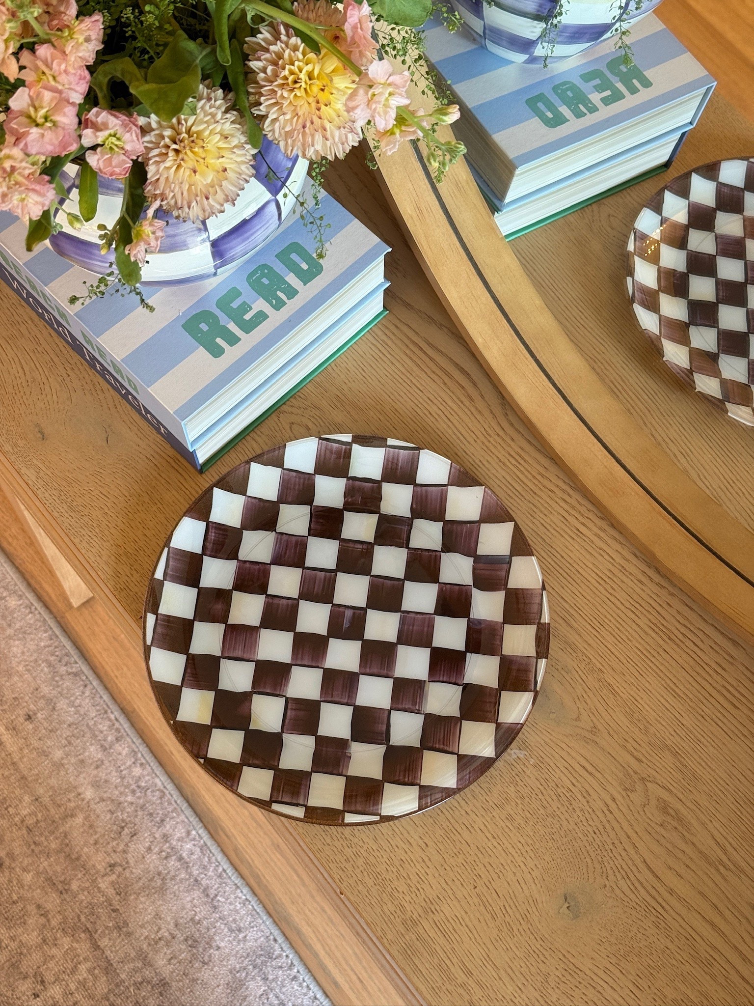 Love these disposable plates - so aesthetic!!

gingham plates, dinner plates, dessert plates, plastic plates, hallie Ragan

#LTKSeasonal #LTKHome #LTKfoodie