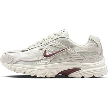 Nike Women's Initiator Shoes | Amazon (US)