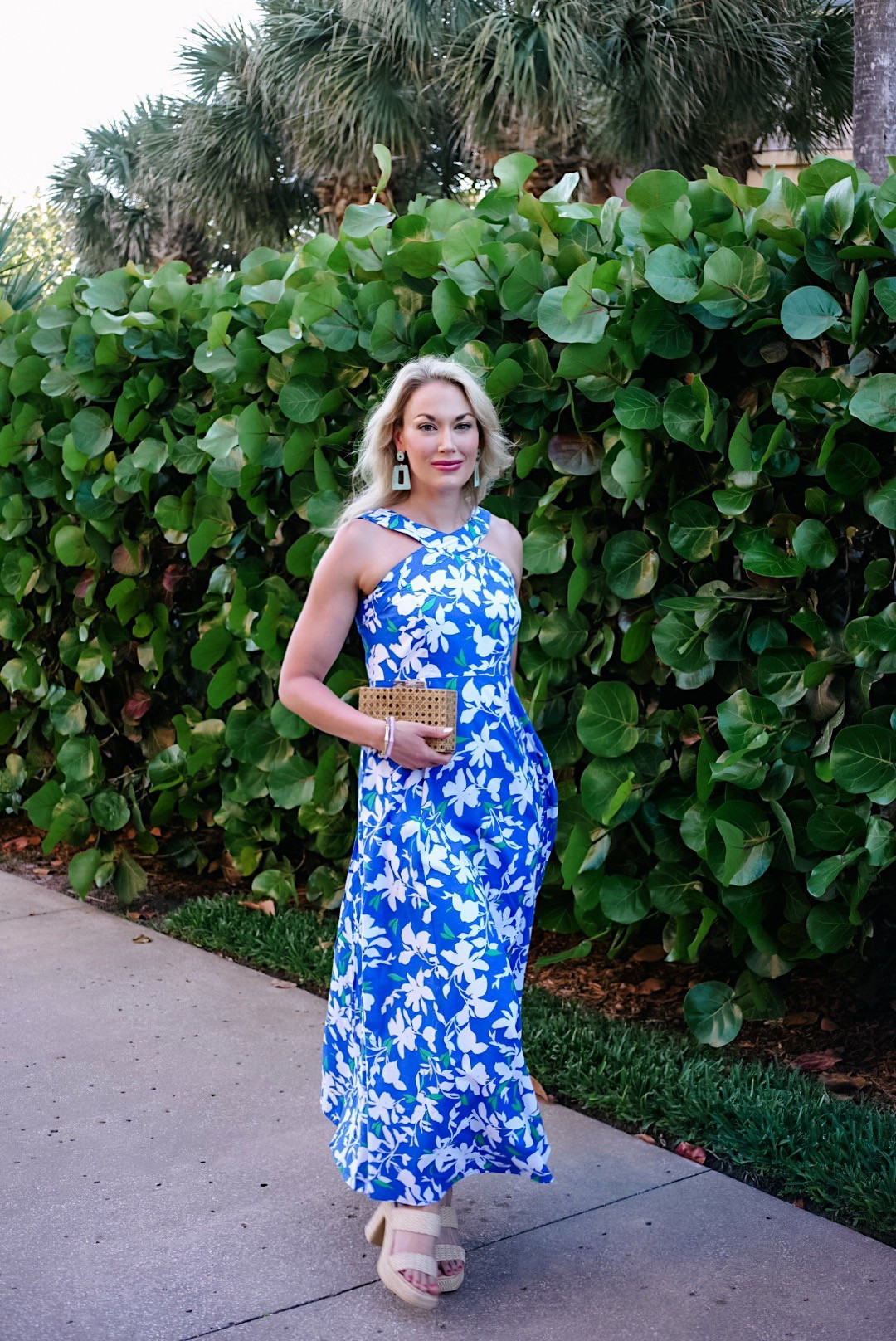 Southern Tide dress beach dress vacation dresss

#LTKTravel #LTKSeasonal #LTKWedding