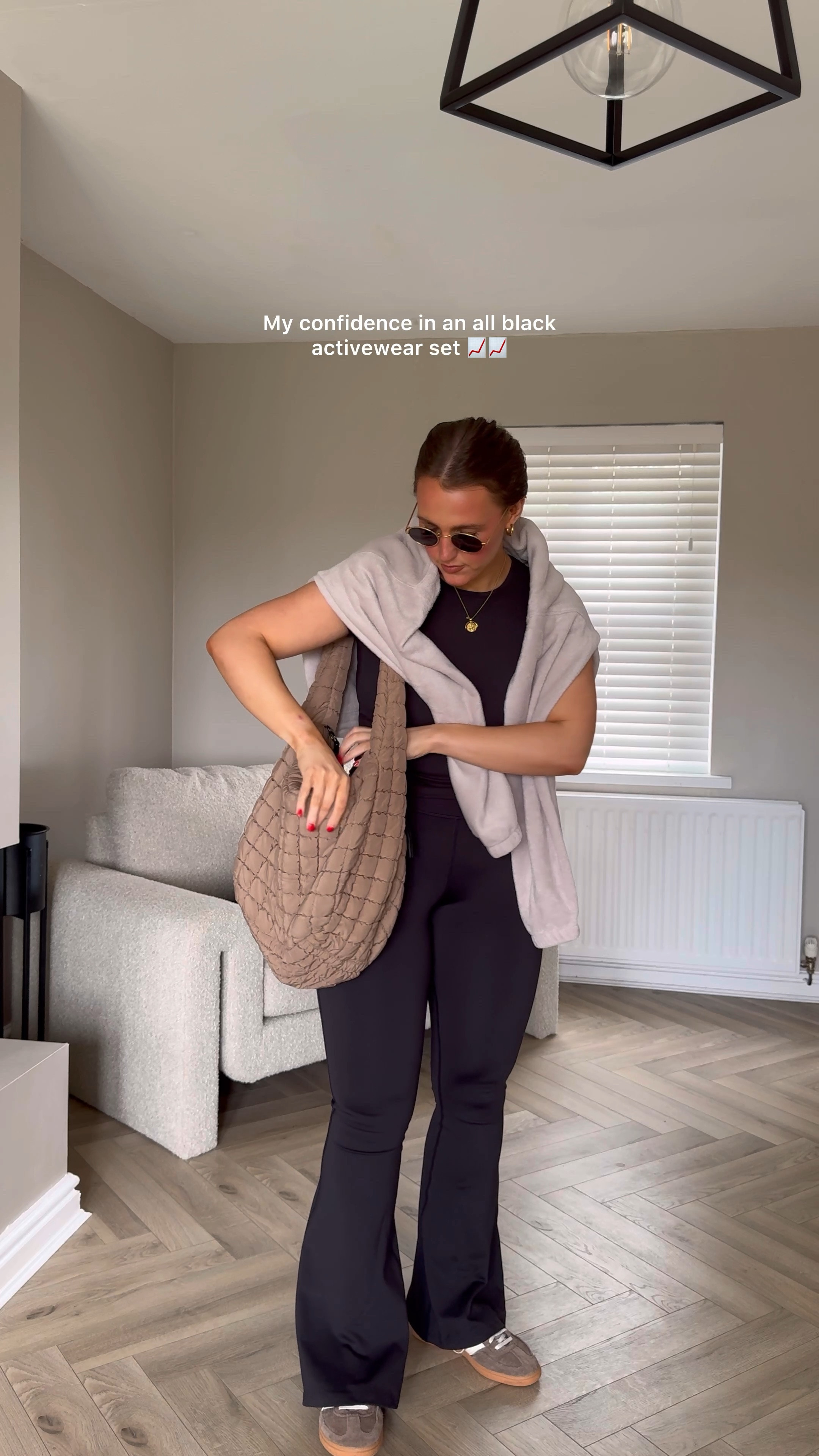 The full set is a gorgeous fit. VERY true to size. I’m wearing medium in both & im around a uk 12 ✨🖤



#LTKfitness #LTKcurves #LTKmidsize