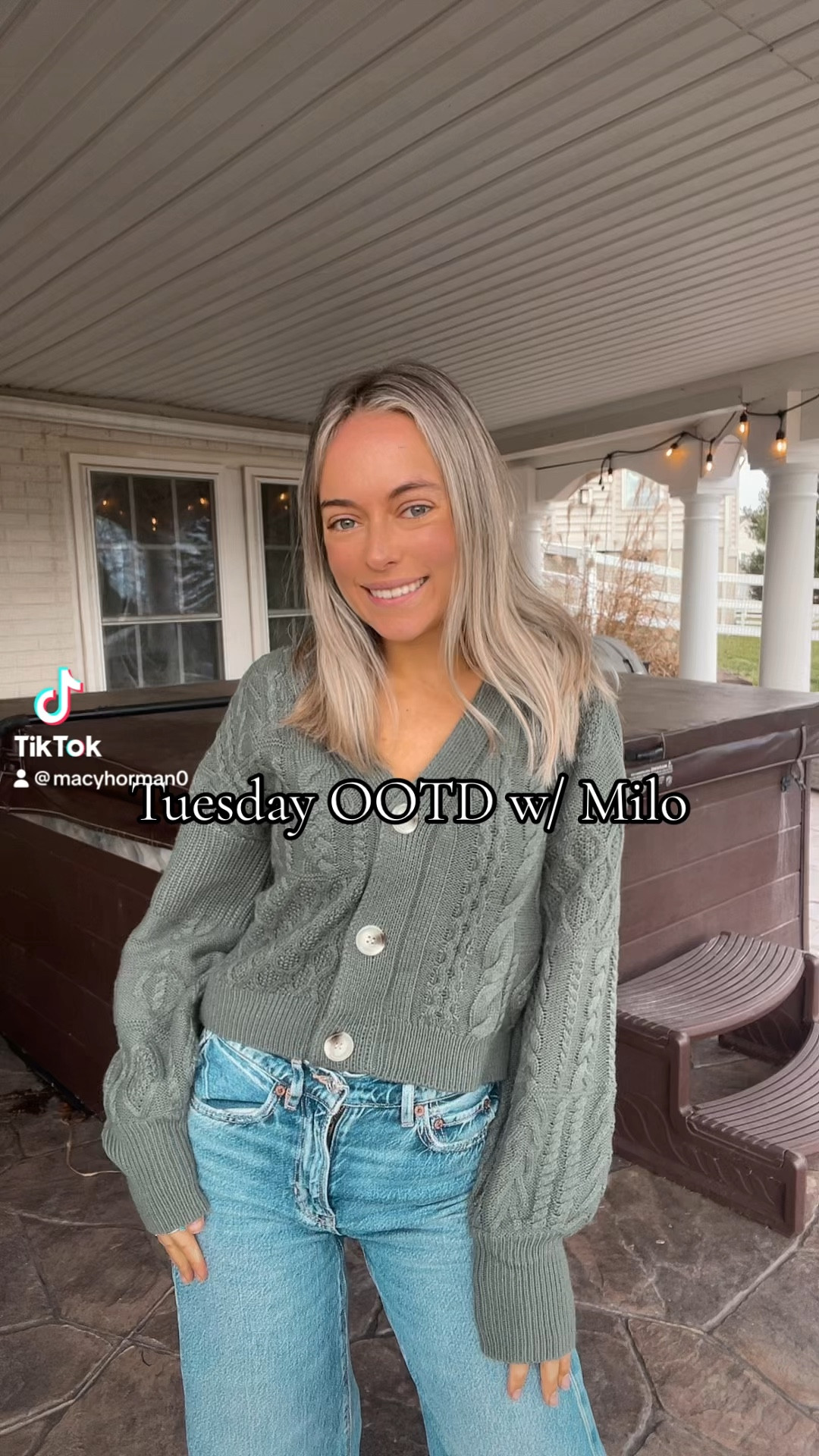 Tuesday Work OOTD 💗🎀

#LTKSeasonal #LTKHoliday #LTKGiftGuide