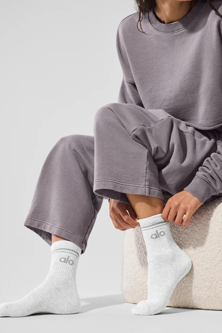 Unisex Half-Crew Throwback Sock | Alo Yoga (US)