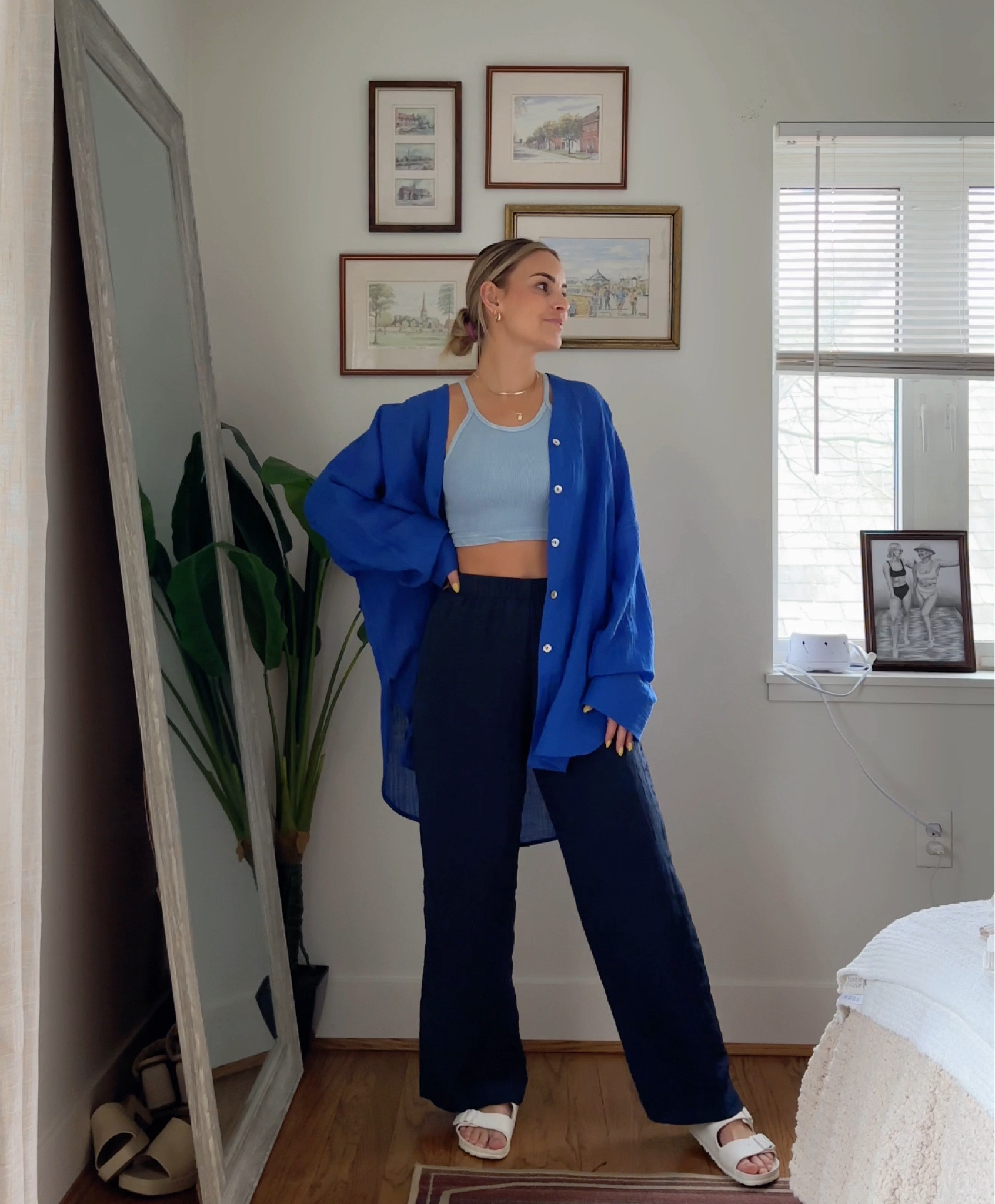 The pants are almost sold out in this color so I linked the same style but different color. They are true to size, but a tad short on me, I wish I would have gotten the long version instead of regular! I’m 5’6 for reference 