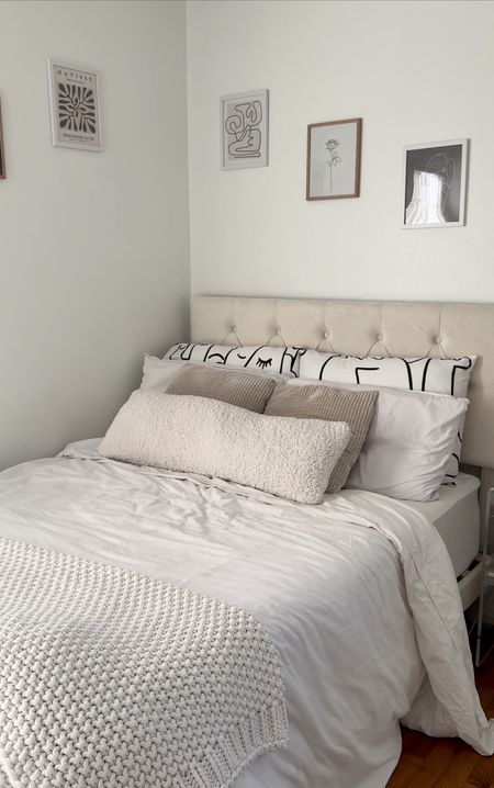New bedding in my bedroom for winter. Love the minimalist vibe! 

#LTKSeasonal #LTKhome #LTKfindsunder50