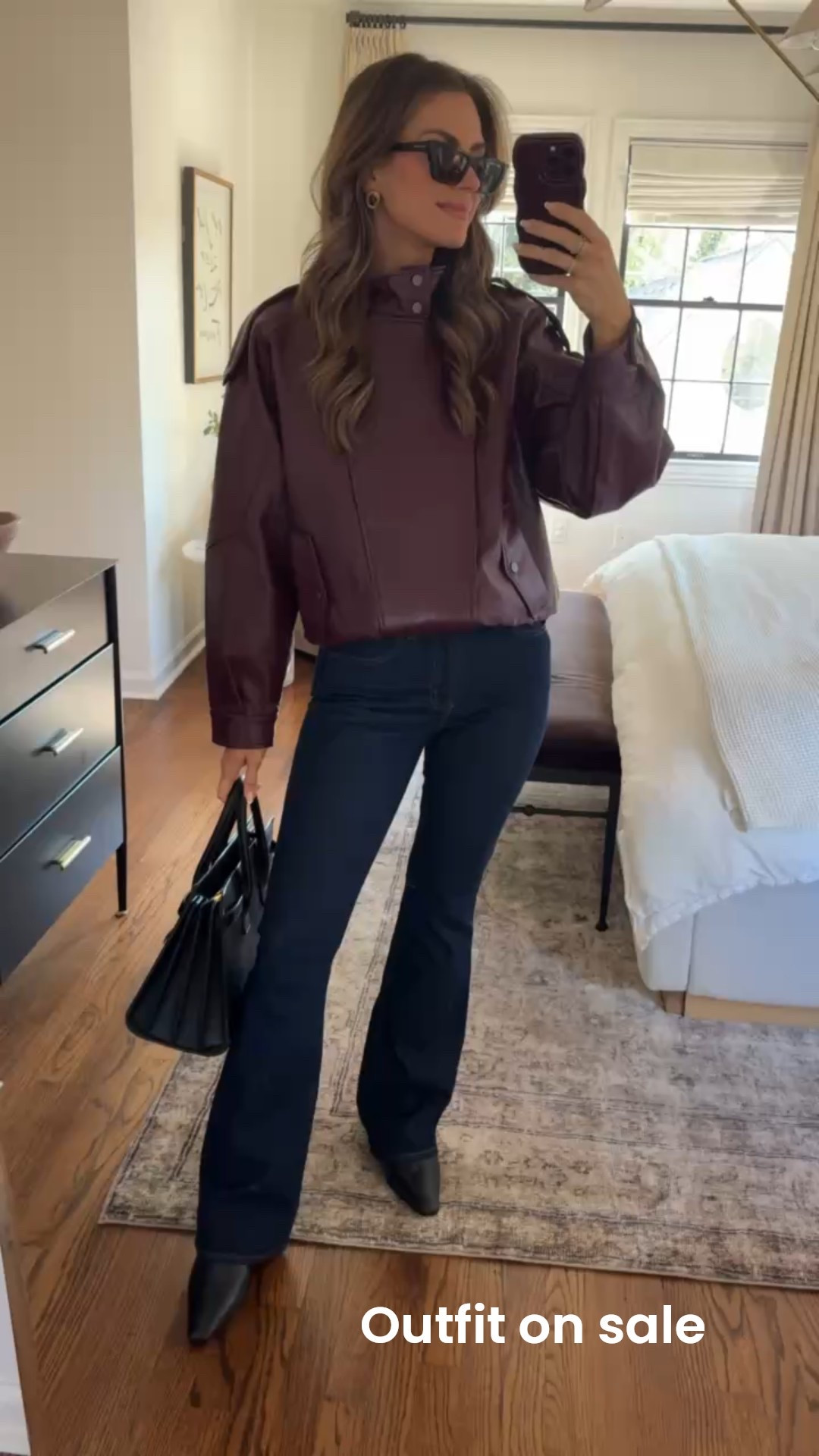 OOTD - lunch with a gf & then school pick up! It finally feels like fall so bringing out all the jackets finally 🍂



#LTKItBag #LTKShoeCrush #LTKStyleTip