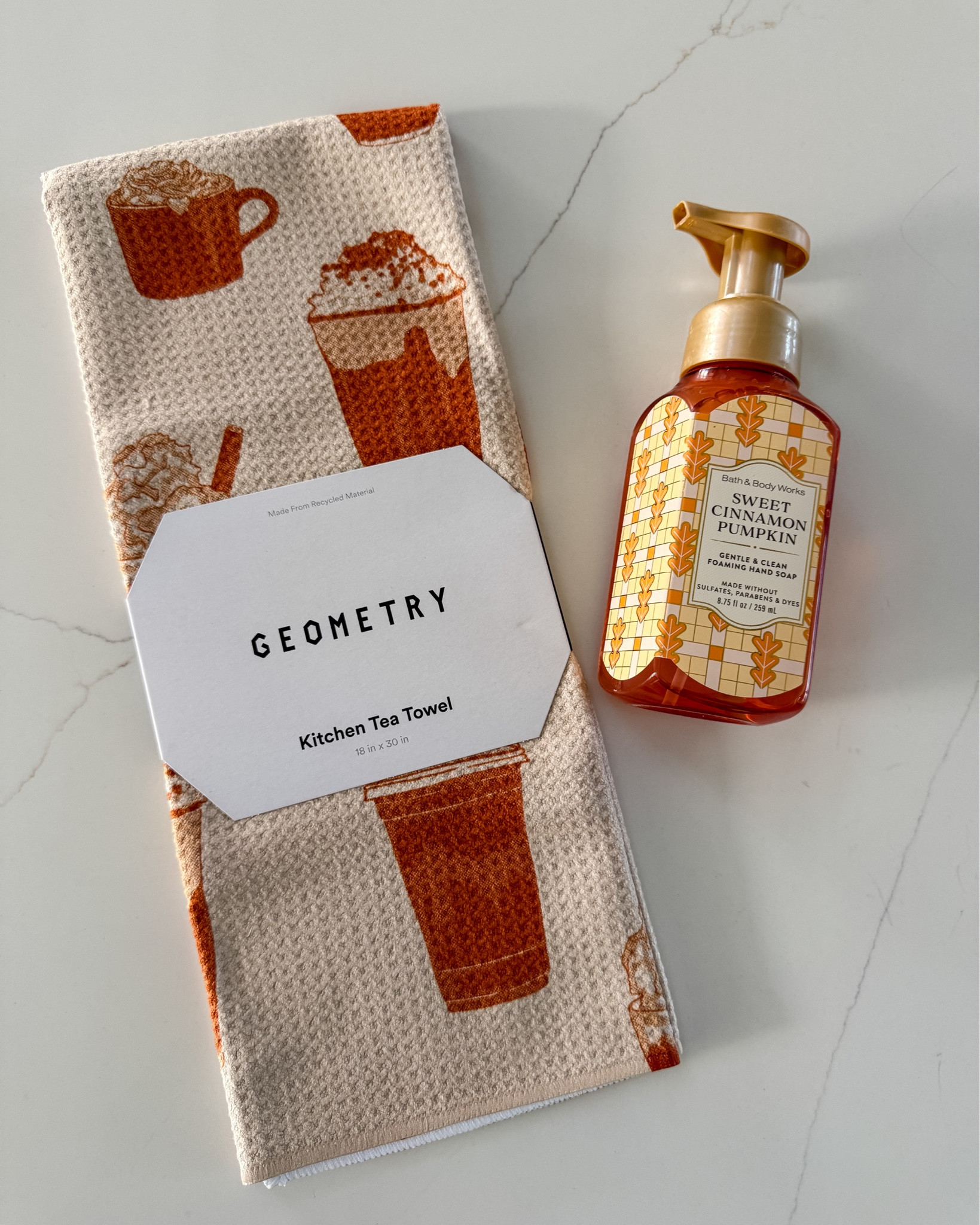 Pumpkin Spice and Everything Nice with this pumpkin latte Geometry towel and Sweet Cinnamon Pumpkin Bath and Body Works Foaming Hand Soap.  

Great boo basket fall home gift

#LTKdayinmylife #LTKSeasonal #LTKHome