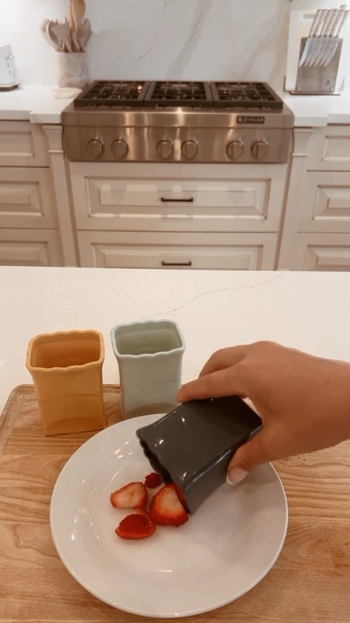 Amazon finds
Cooking hacks 
Lunch essentials 
Slicer 

#LTKhome #LTKfamily #LTKVideo