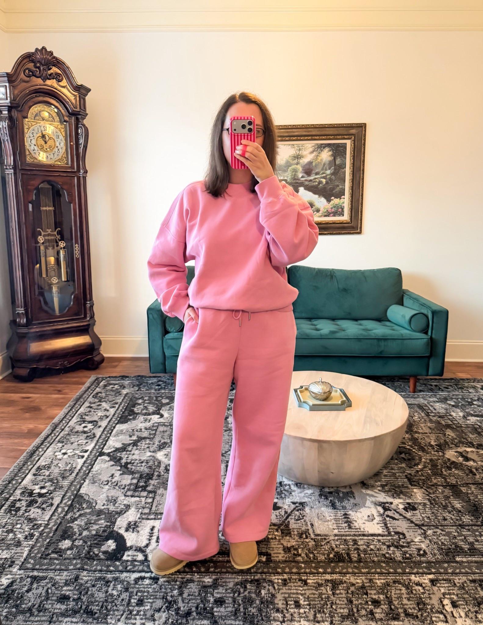 Happy Valentine’s Day! I’ve been loving this cozy sweat set! 

#LTKSaleAlert #LTKValentine #LTKootd