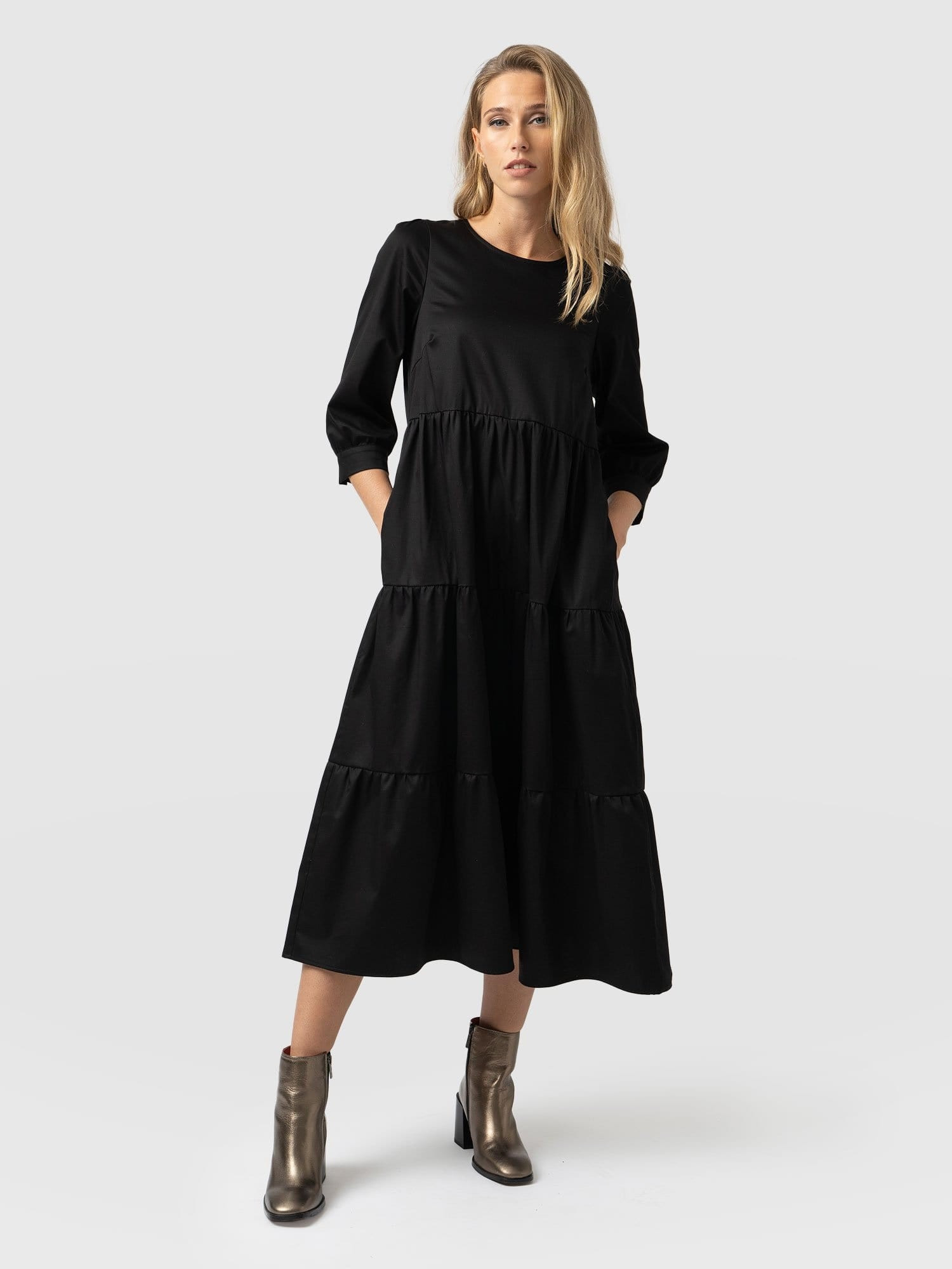 Sheena Tiered Dress - Black | Saint + Sofia (Global)
