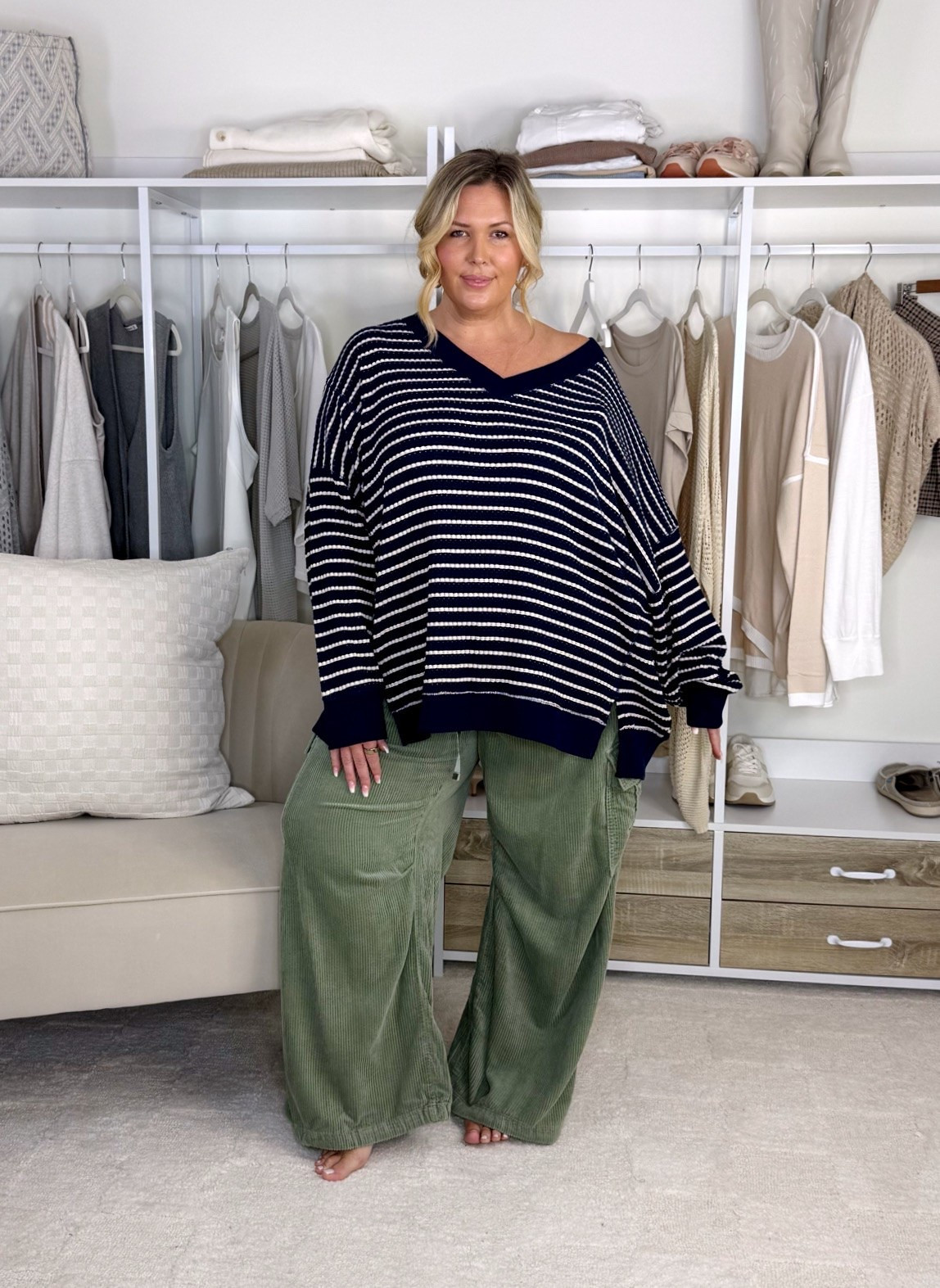 American Eagle haul. Wearing an XXL in everything! Plus size, outfit inspo, fall fashion, mom life, apron belly