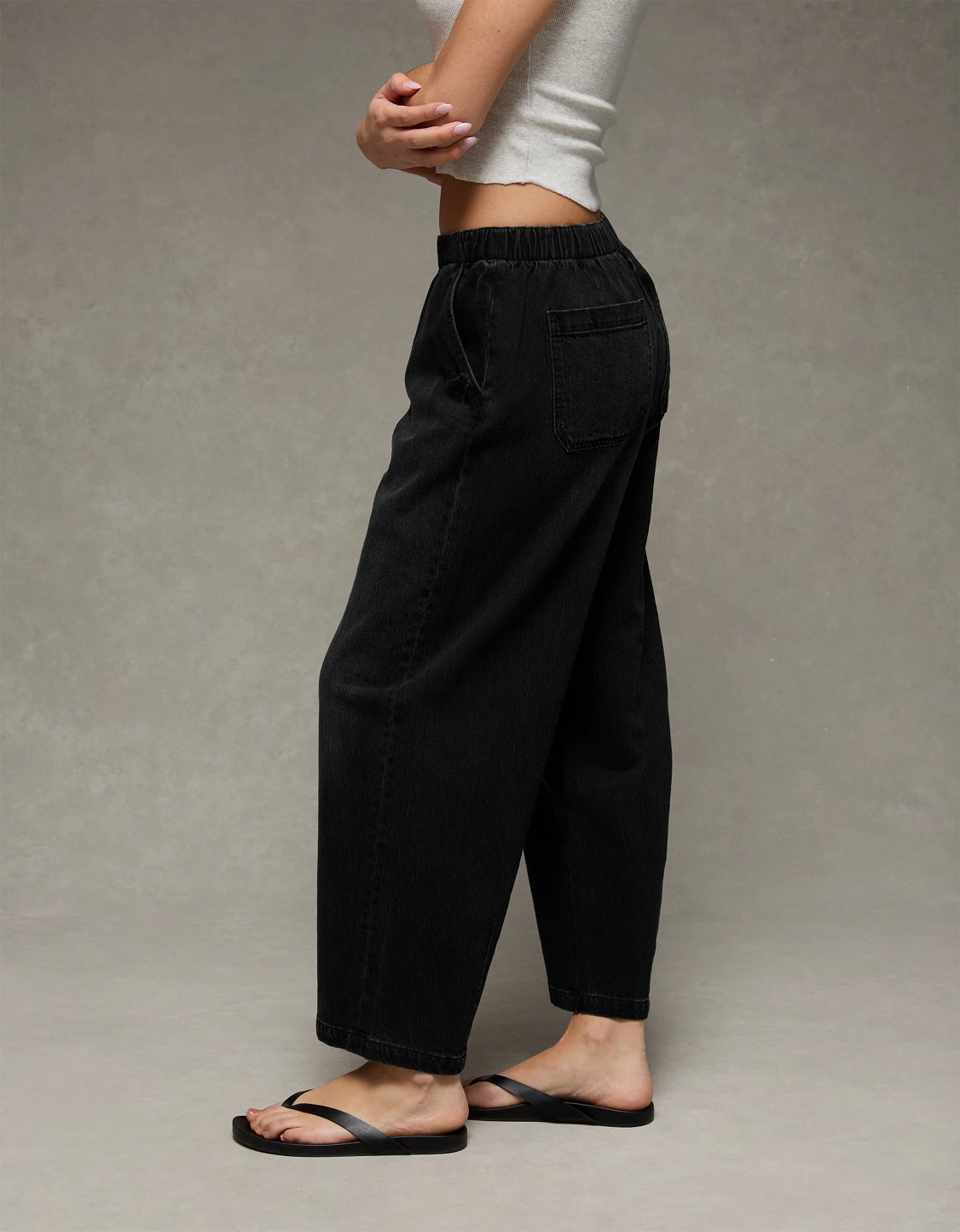 AE Stretch Low-Rise Pull-On Barrel Jean | American Eagle Outfitters (US & CA)