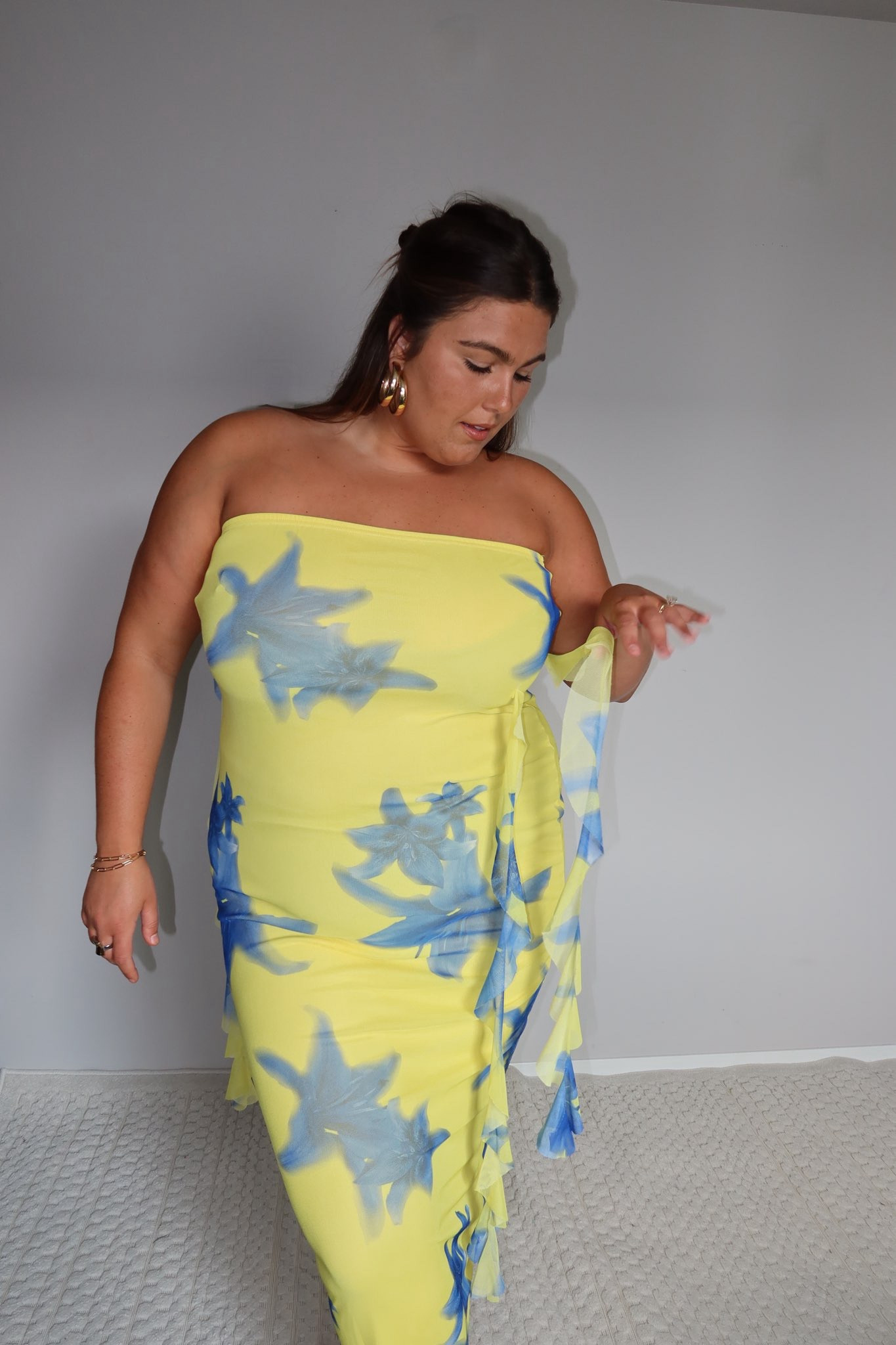 Size 18 strapless dress 

#LTKStyleTip #LTKMidsize #LTKPlusSize