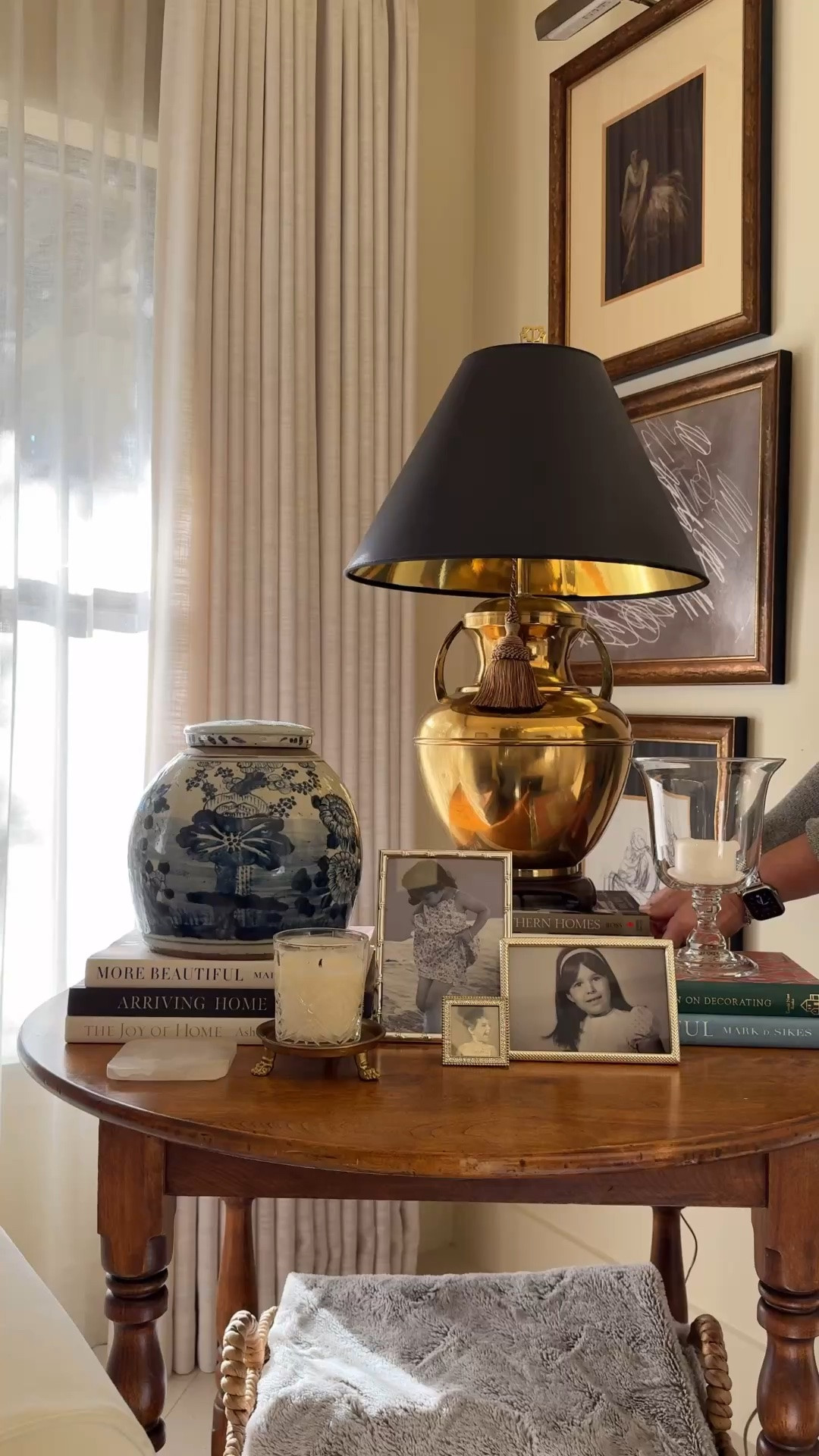 This vintage brass lamp is one of my most asked about items. Sourced a few vintage look-a-likes for you.

Brass Lamp. Vintage Finds. Vintage Brass Lamp. Black Lamp Shade. Table Lamp. Living Room. Bedroom. Lavender Rose Home. Classic + Collected Home.

#LTKHome