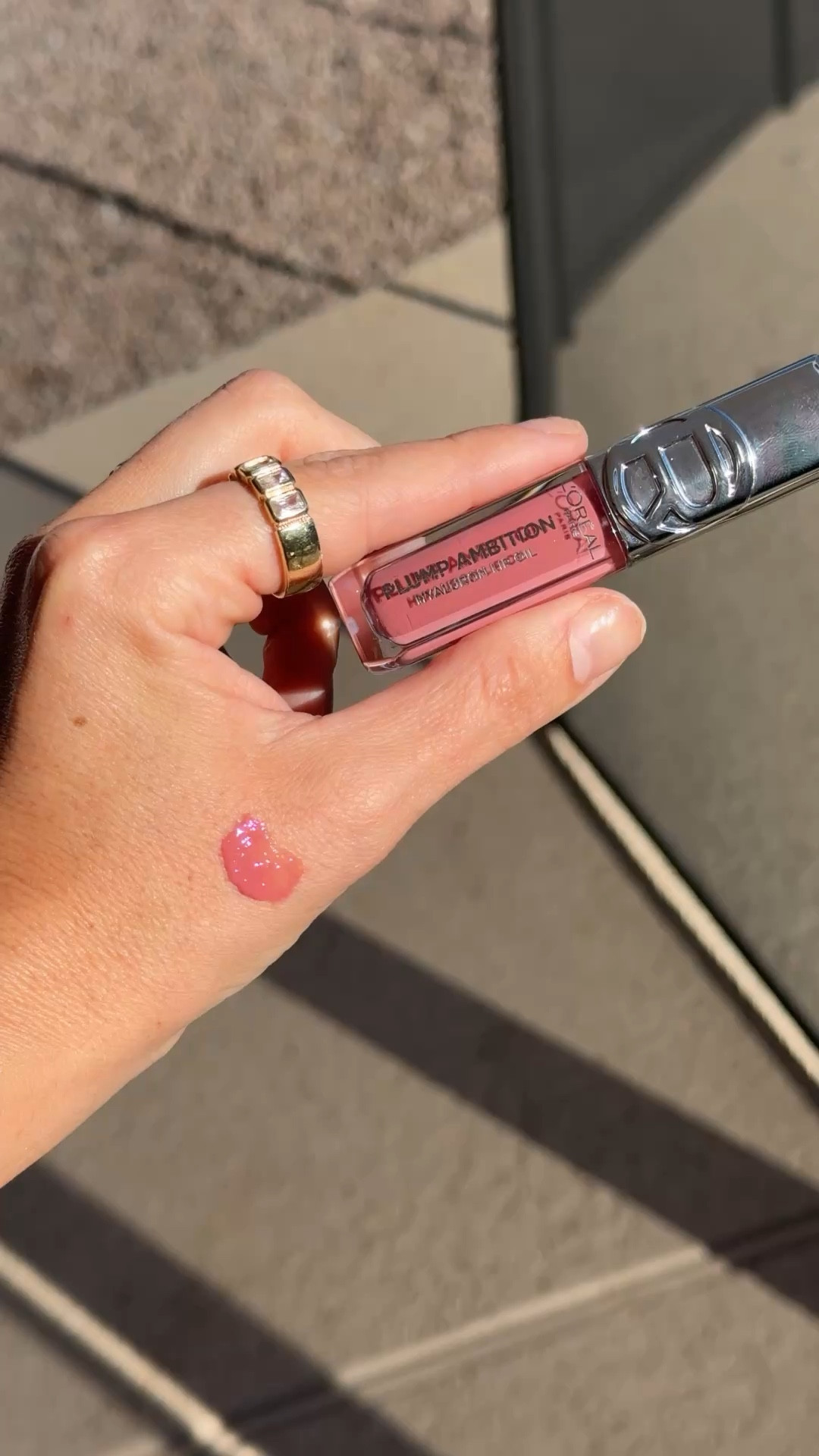 My recent go-to lippy // color worth it 

Drugstore makeup 
Lip plumper 
Makeup 


#LTKgrwm #LTKselfcare #LTKBeauty