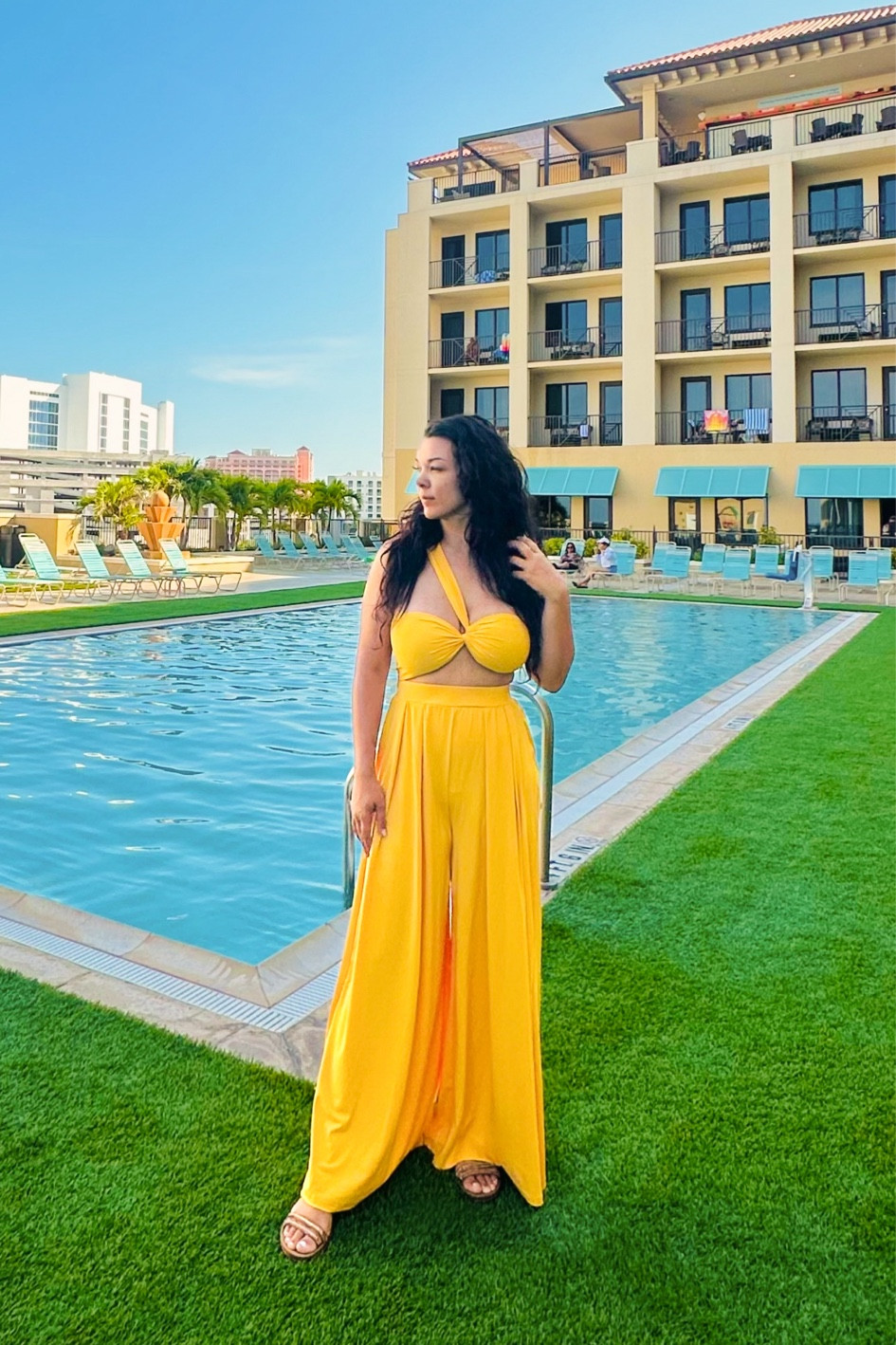 💛🔆💛



#LTKStyleTip #LTKMidsize #LTKTravel