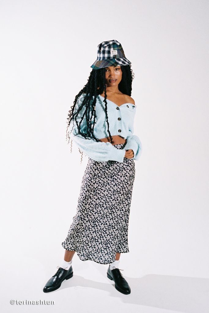 UO Rowan Midi Slip Skirt | Urban Outfitters (US and RoW)