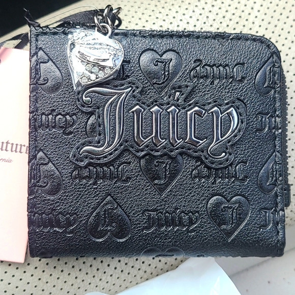 Juicy Couture Upgrade U L Zip Card Case Wallet Black Liquorice | Poshmark