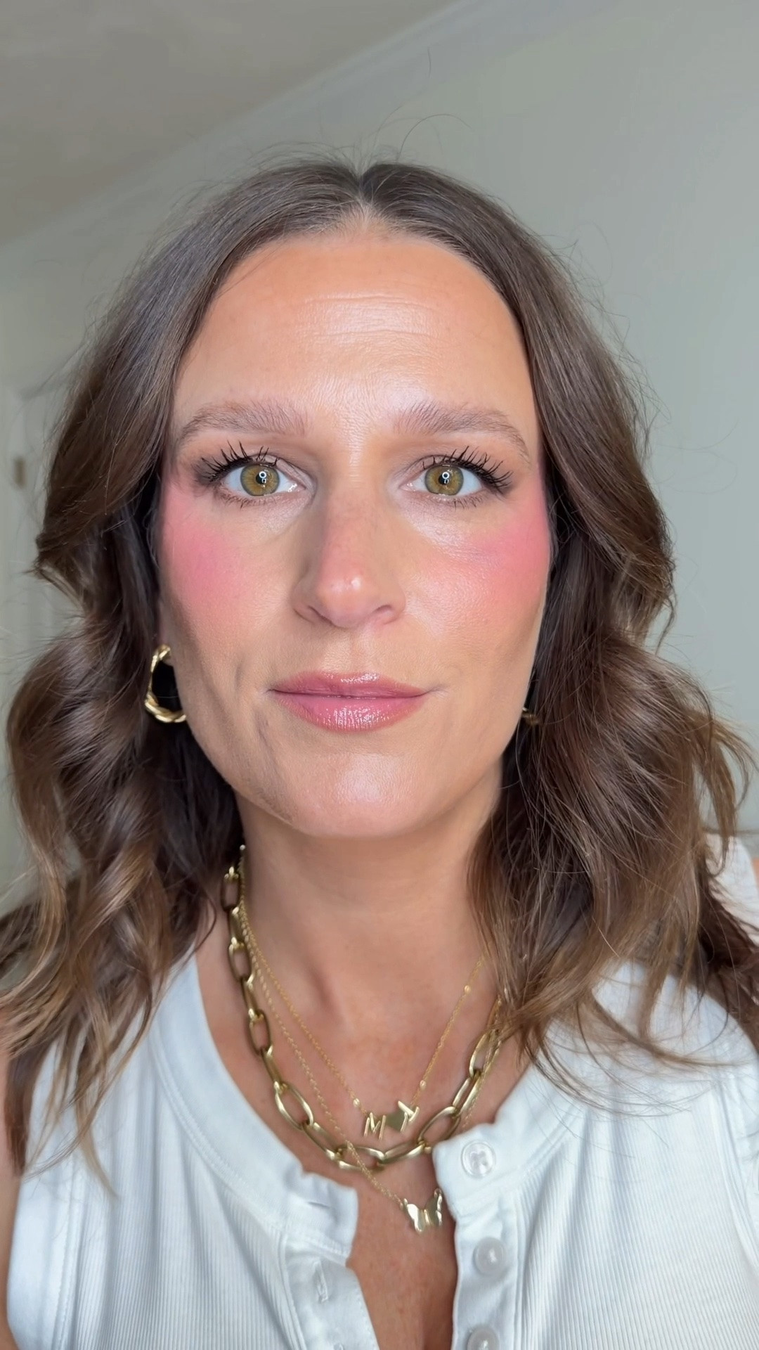 Lip combo of the week, using three of my favorite lip products. The Senegence LipSense Cream is the best long wearing matte lip color that doesn’t feel drying on the lips. I used the shade On Pointe Pink (you can find them at Senegence.com/rachaelthomasbeauty.) I lined my lips with the Maybelline Lifter Liner in the shade Upstate. These lip liners are creamy and are long wearing. Then I finished my lips with the City Lips Plumping Lip Gloss in the shade Tinsel Town. I’m obsessed with this shade. These slightly plump the lips while leaving them feeling hydrated.

#LTKgrwm #LTKOver40 #LTKBeauty