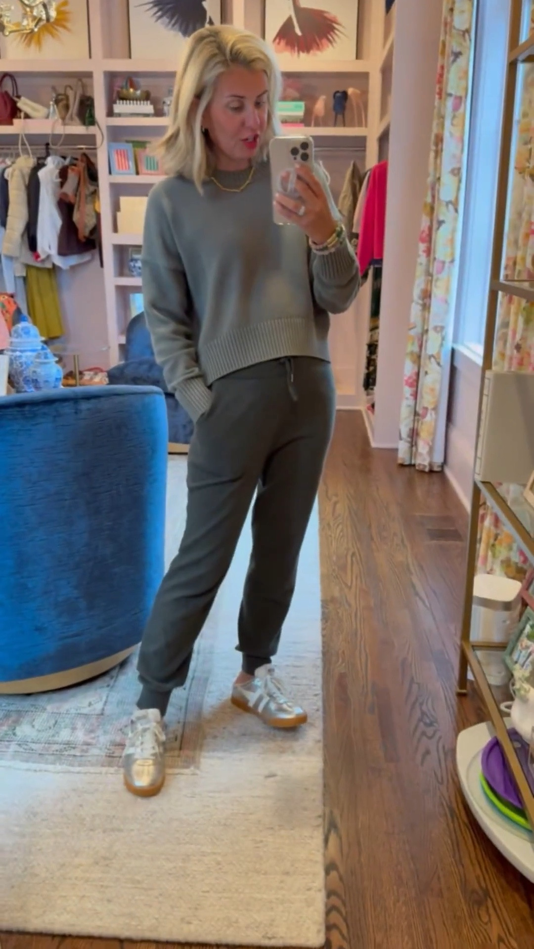 OOTD….monochromatic look today! 
My exact sweater is sold out, but I have linked several of my favorites. You simply cannot go wrong with any of their sweaters and the cashmere joggers are perfection!

Sweater & pants - xs
Sneakers - 8 

#LTKPetite #LTKmomlife #LTKdayinmylife