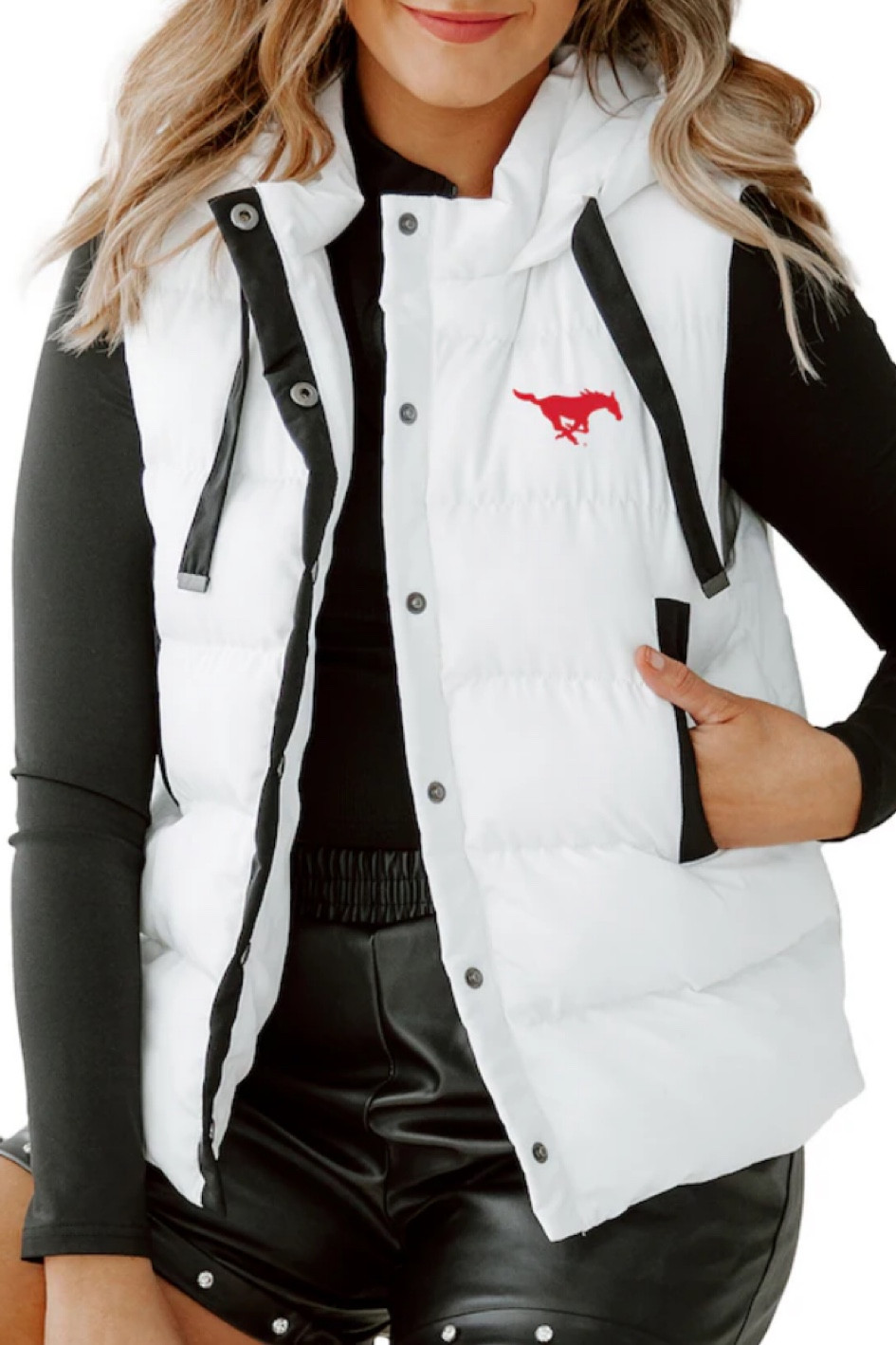 Great vest for gameday in cold weather!

#LTKOver40