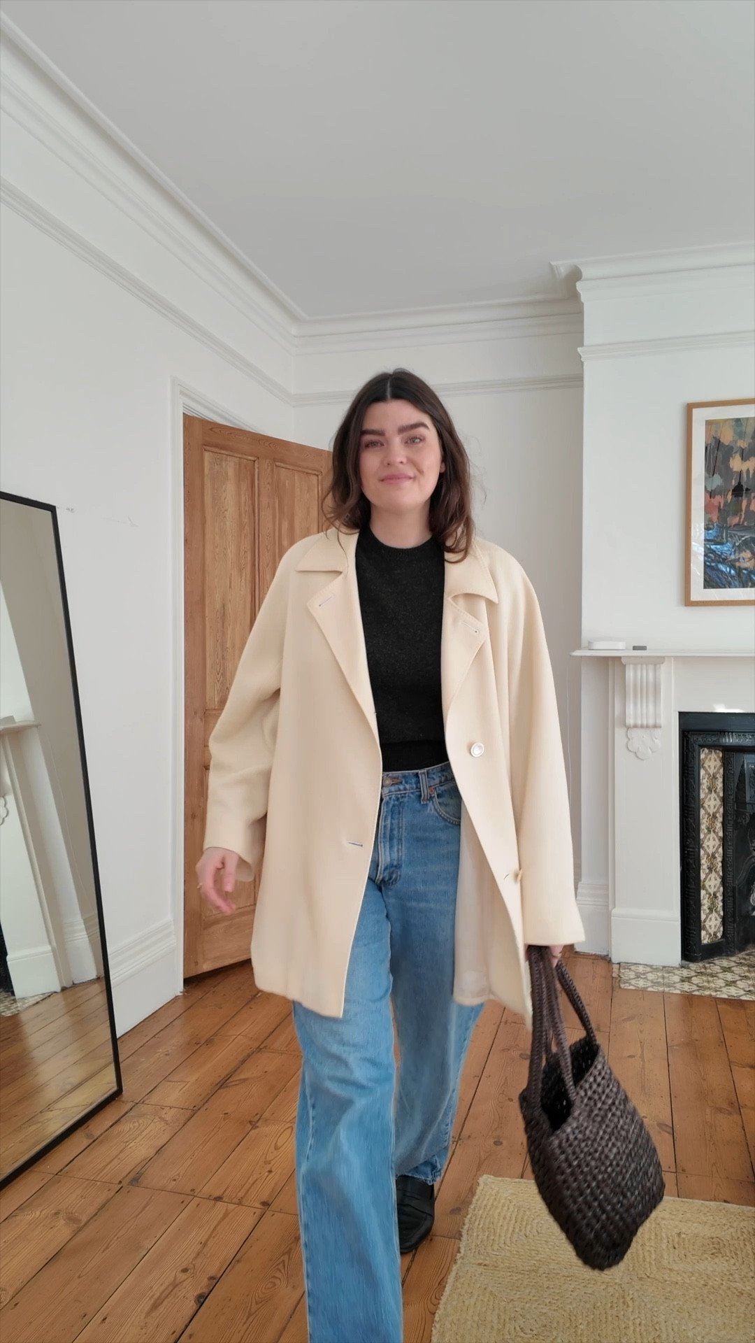 OOTD styling a vintage blazer with classic jeans and tee

#LTKspring #LTKstyletip #LTKjeans