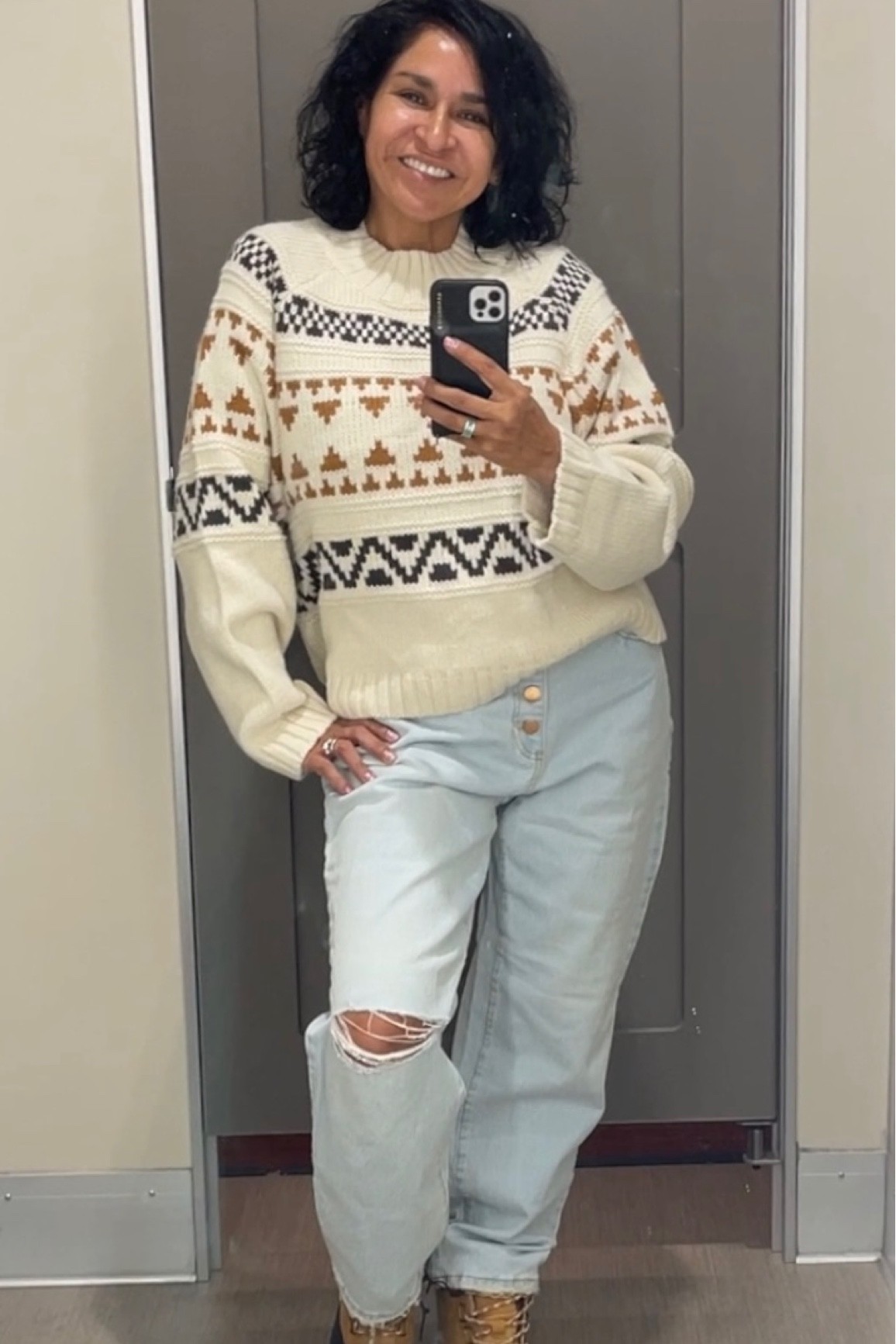 #duckboots #chunkysweater #mockturtleneck #fall #autumn #pumpkinpatch #buttonflyjeans #universalthread #target #momstyle #highrisejeans #lightwashjeans #fallstyle 

#LTKstyletip #LTKshoecrush #LTKcurves