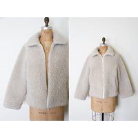 Vintage 1970's Faux Sherpa Teddy Bear Jacket // Beige Fuzzy Coat Long Sleeve Zip Up Fur Made in Usa | Etsy (US)