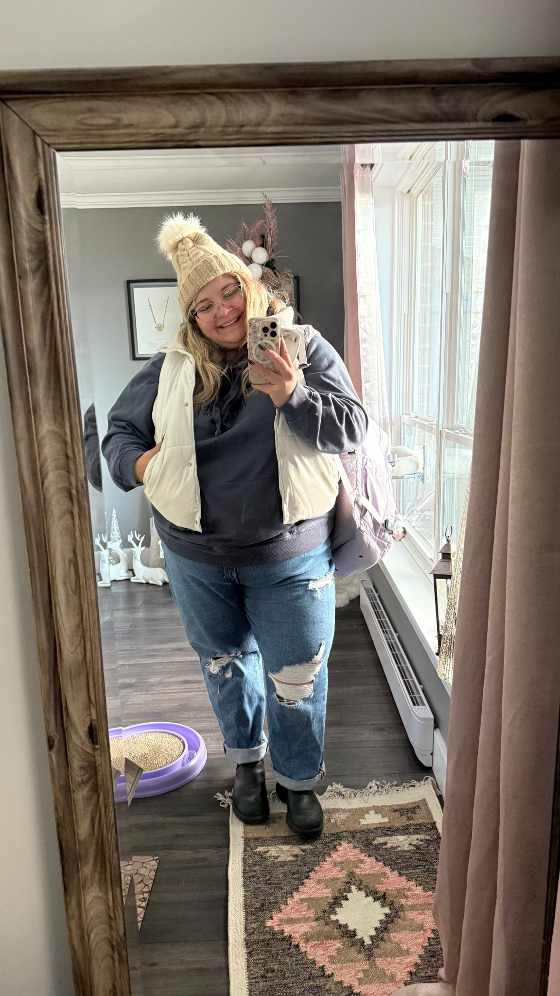 Today’s ootd 🤍❄️ 
Spirit days started yesterday so today was winter attire, mittens scarves and hats ☃️ 


#LTKwinter #LTKcanada #LTKplussize