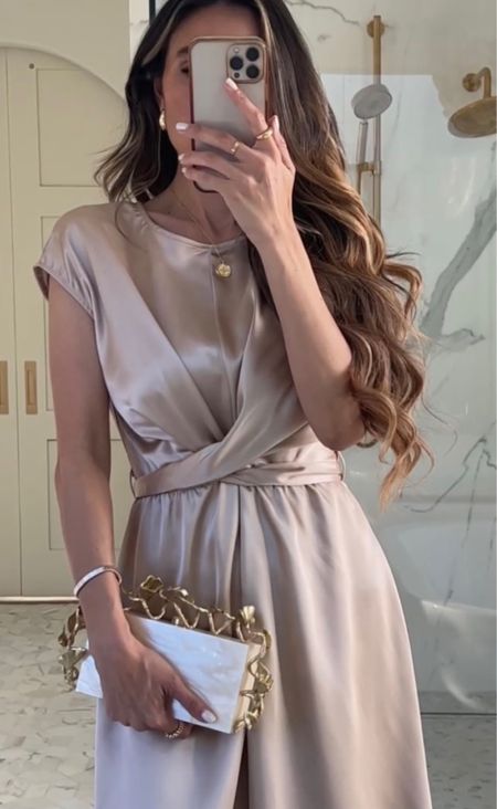 Wonderful beauty!! This darling dress is classy and the prettiest color 😍 Perfect as a wedding guest dress, Easter, brunch, baby/bridal shower, family photos... I could go on!! 😆 Wearing Small in champagne midi dress (you can tie the waist for your best fit!!) and 8 in my heels 🌷 Love you gf! Xo!! 💕

#LTKwedding #LTKsalealert #LTKunder50