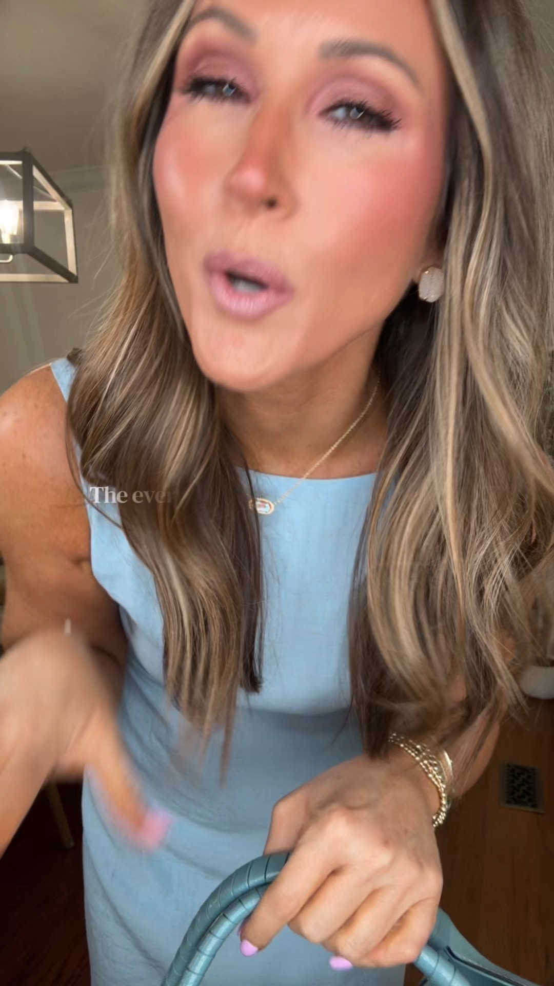 The everyday bag I upgraded to this year 💕

I wanted something that felt more elevated but still practical for mom life… and this one is SO good

It fits everything I need, looks expensive, and goes with every outfit

everyday mom bag
affordable designer handbag
real leather tote bag

#momstyle #everydaybag #luxelookforless #tiktokshopspringglowup @BOSTANTEN.US #creatorsearchinsights @Bostanten 

#LTKmomlife #LTKootd